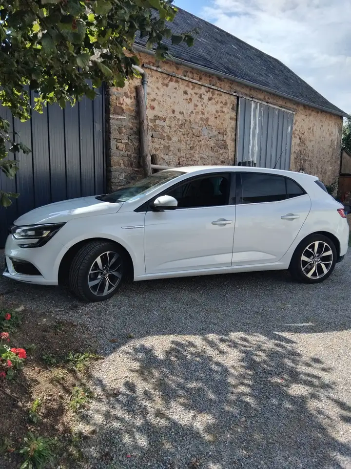 Renault Megane Berline — photo 6