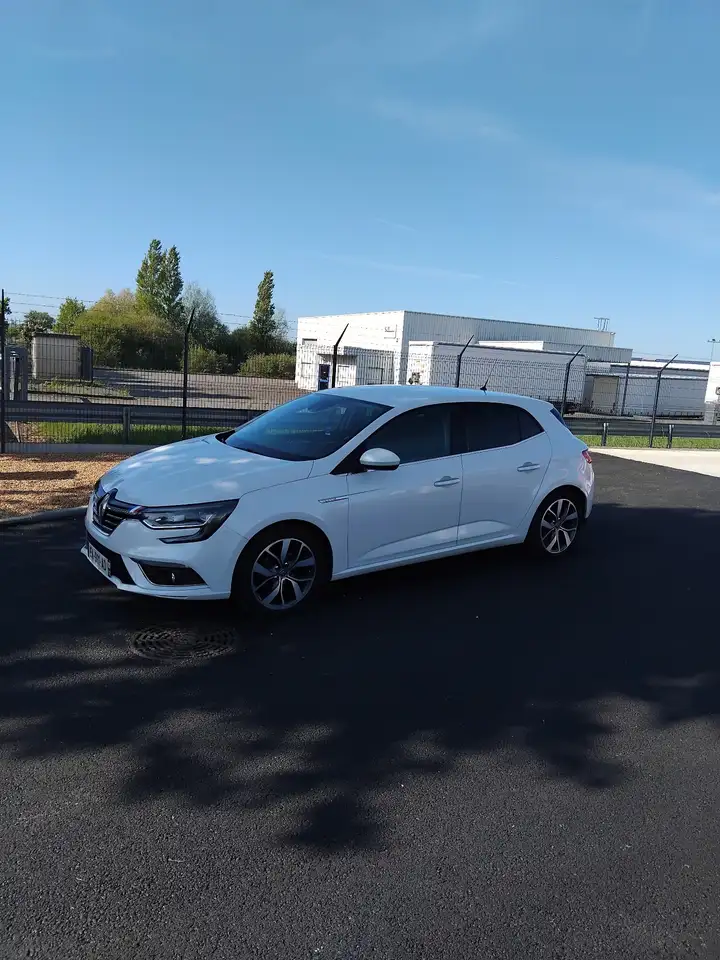 Renault Megane Berline — photo 3