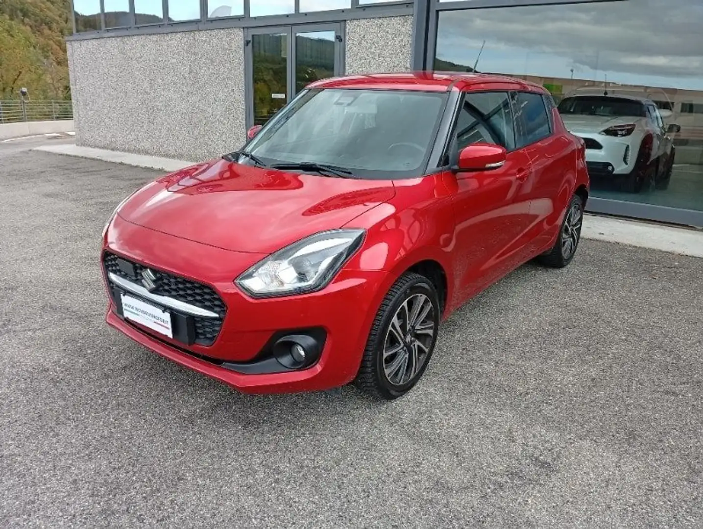 Suzuki Swift Swift VI 2020 1.2h Top 4wd allgrip Rosso - 1