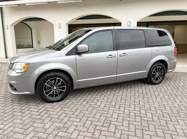 Dodge Grand Caravan GT 3.6L - SXT - 7 POSTI - MEGAFULL - KM 66.320