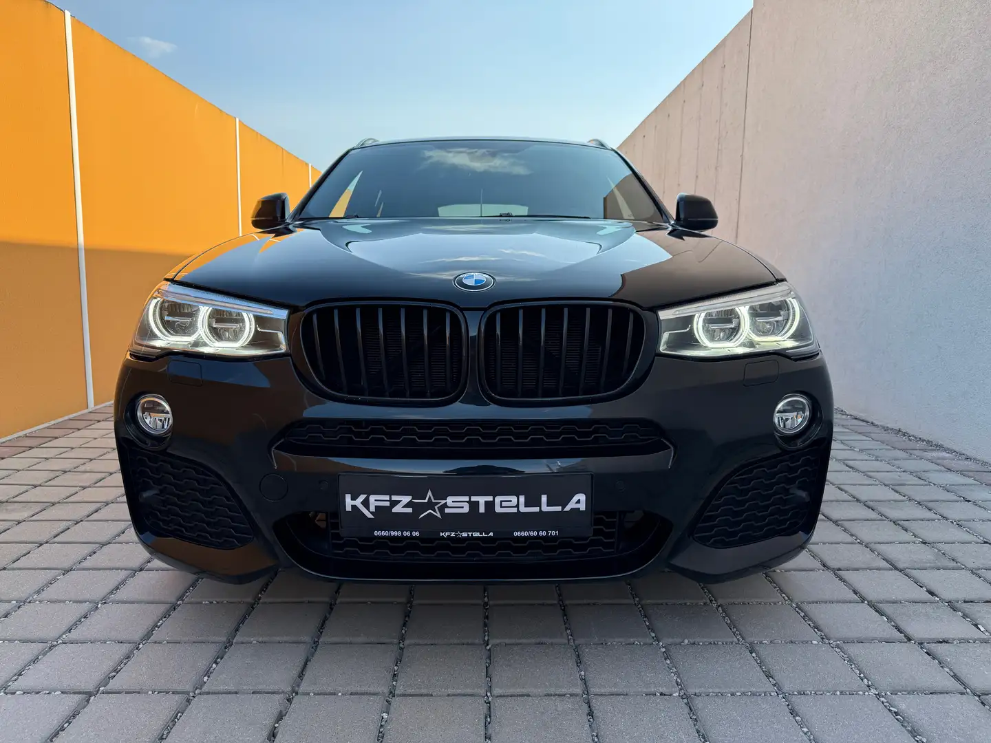 BMW X4 xDrive 20d/M-Sportpaket/H&K/Leder/Kamera/LED Zwart - 2