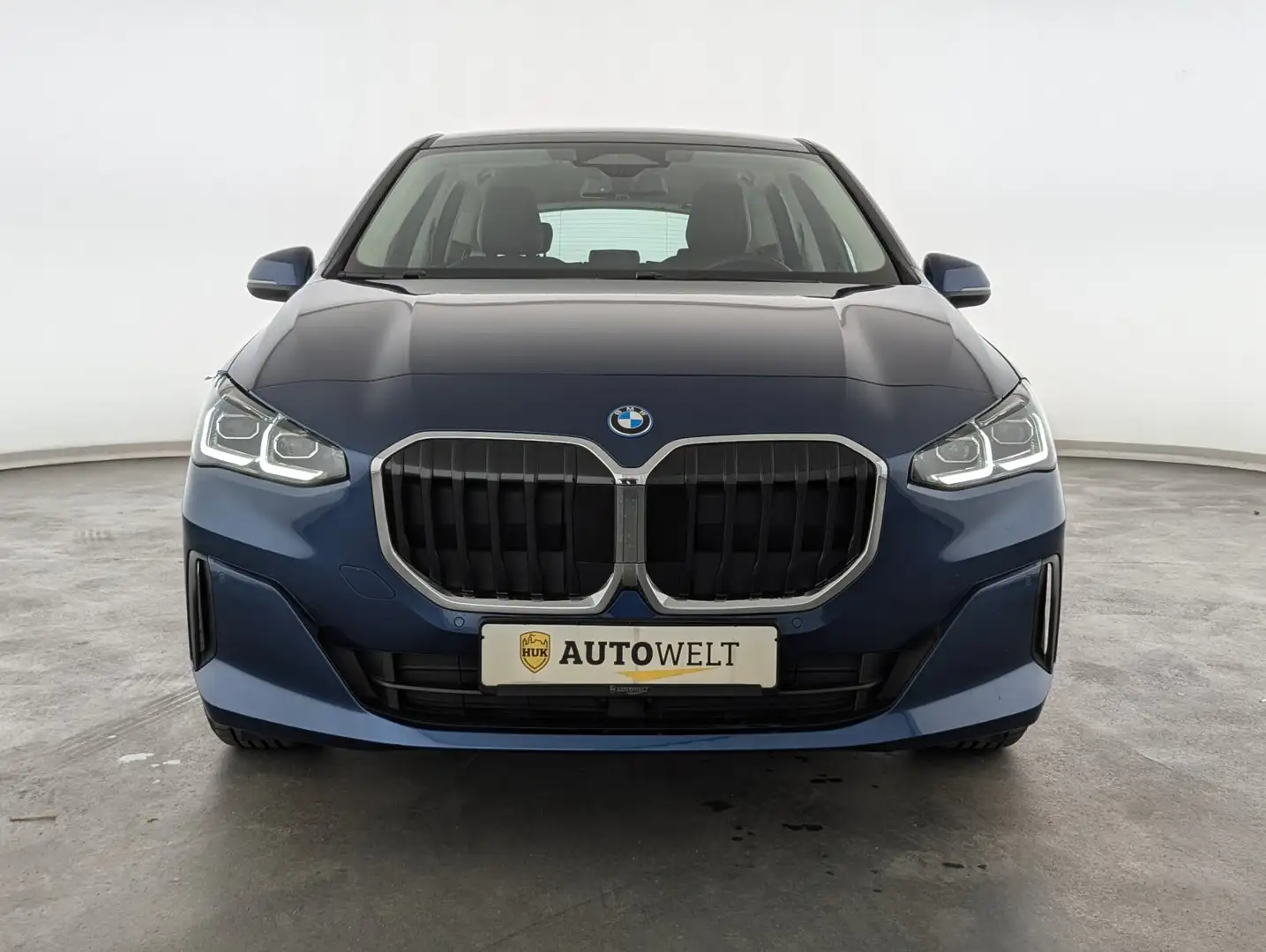 BMW 225e AT xDrive LED+NAVI+RFK+SHZ+TEMP+ Bleu - 2
