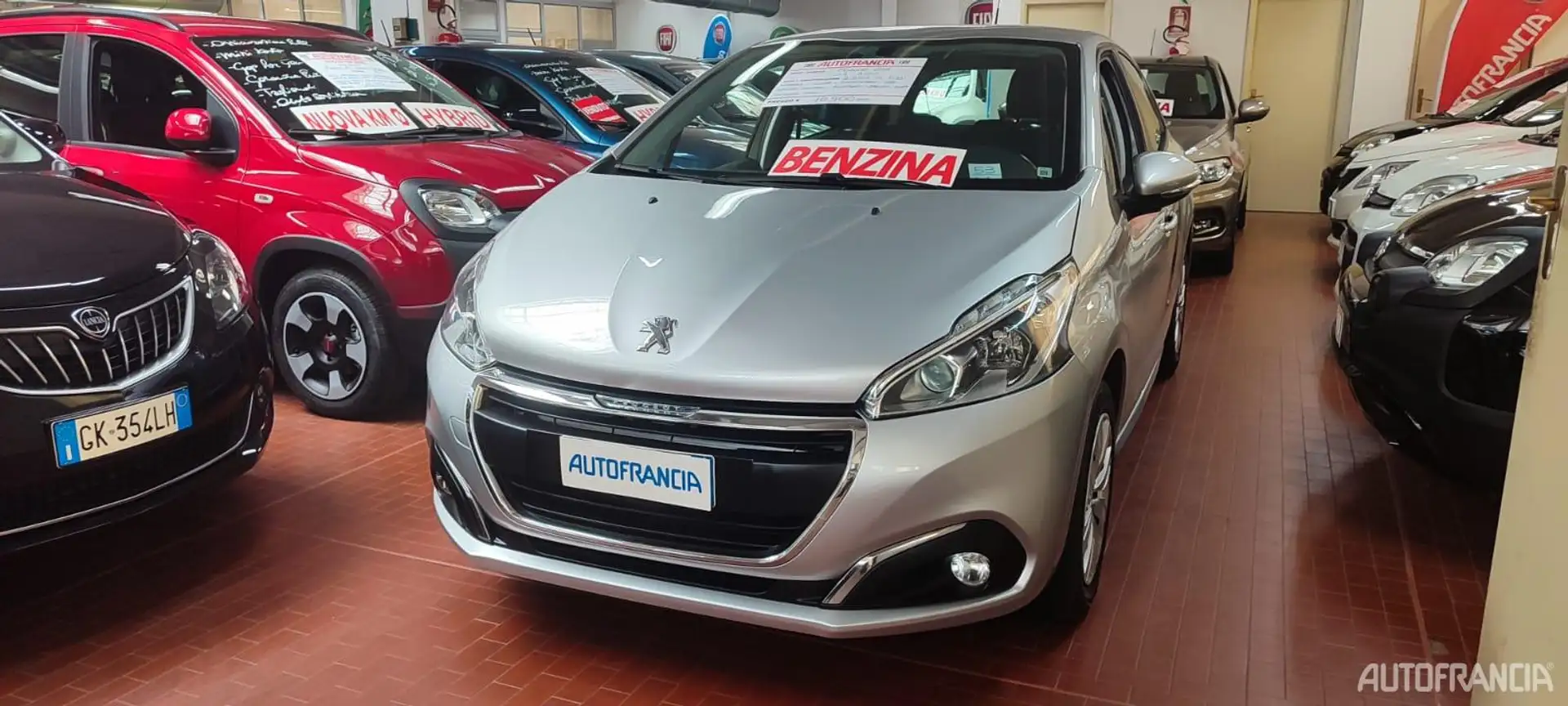 Peugeot 208 - 1.2 ACTIVE Gris - 1