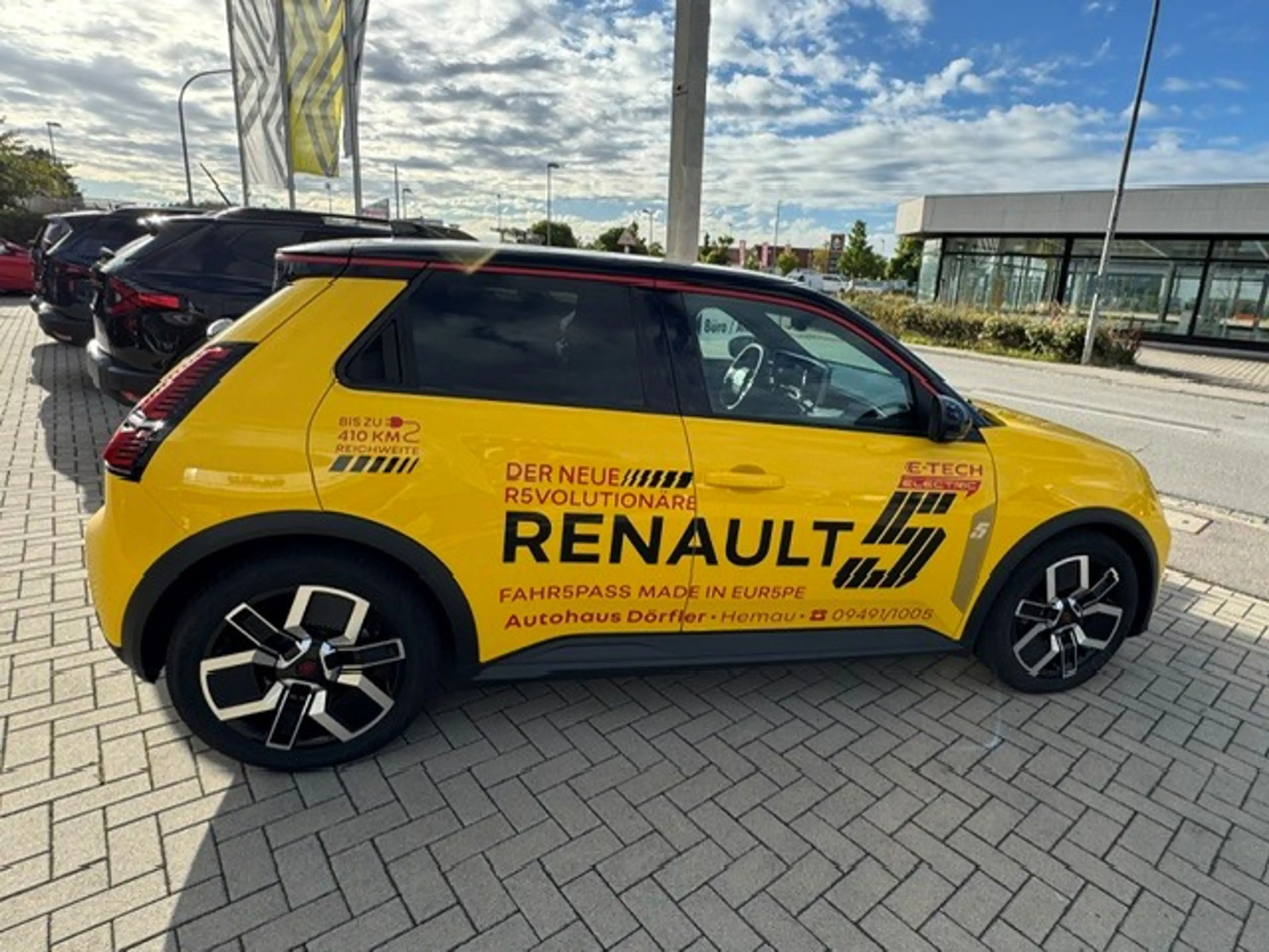 Renault R 5 R 5 E-Tech Techno 150 Comfort Range — photo 2