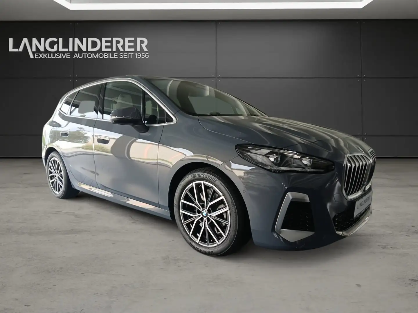 BMW 223 i xDr.ActiveTourer MSport NP61671,- ParkingAssistP Grau - 1