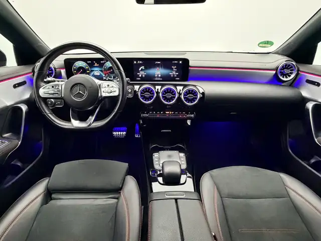 Mercedes-Benz Cla view 2
