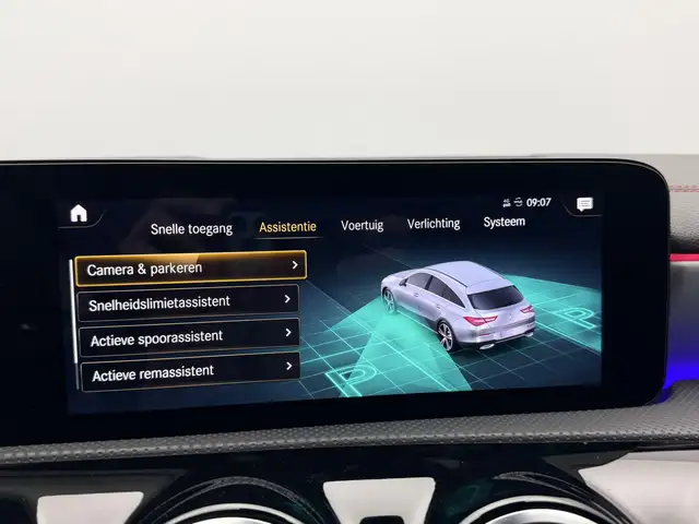 Mercedes-Benz Cla view 15