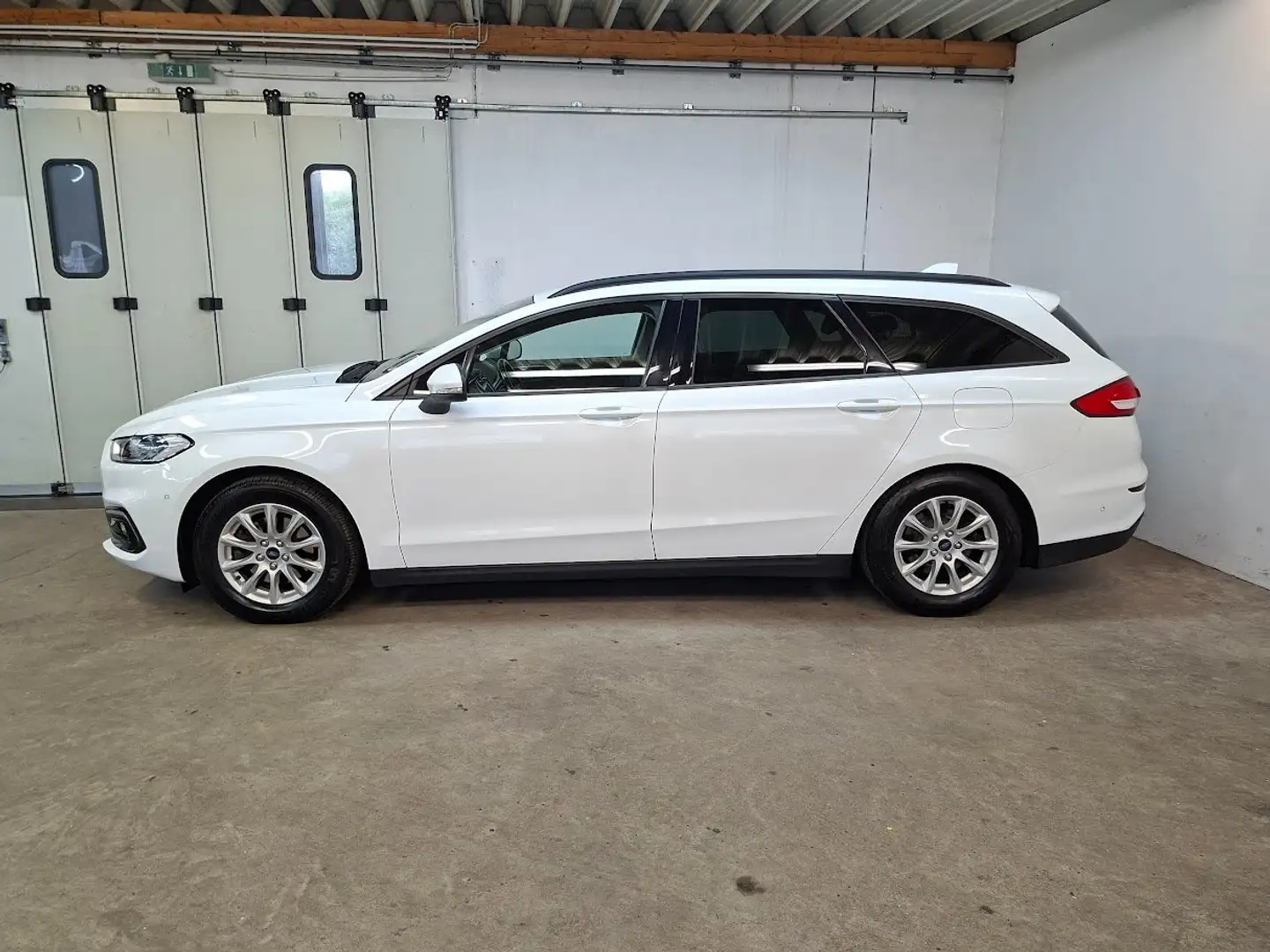 Ford Mondeo 2.0 EcoBlue Kombi AHK, Winter-Paket Weiß - 2