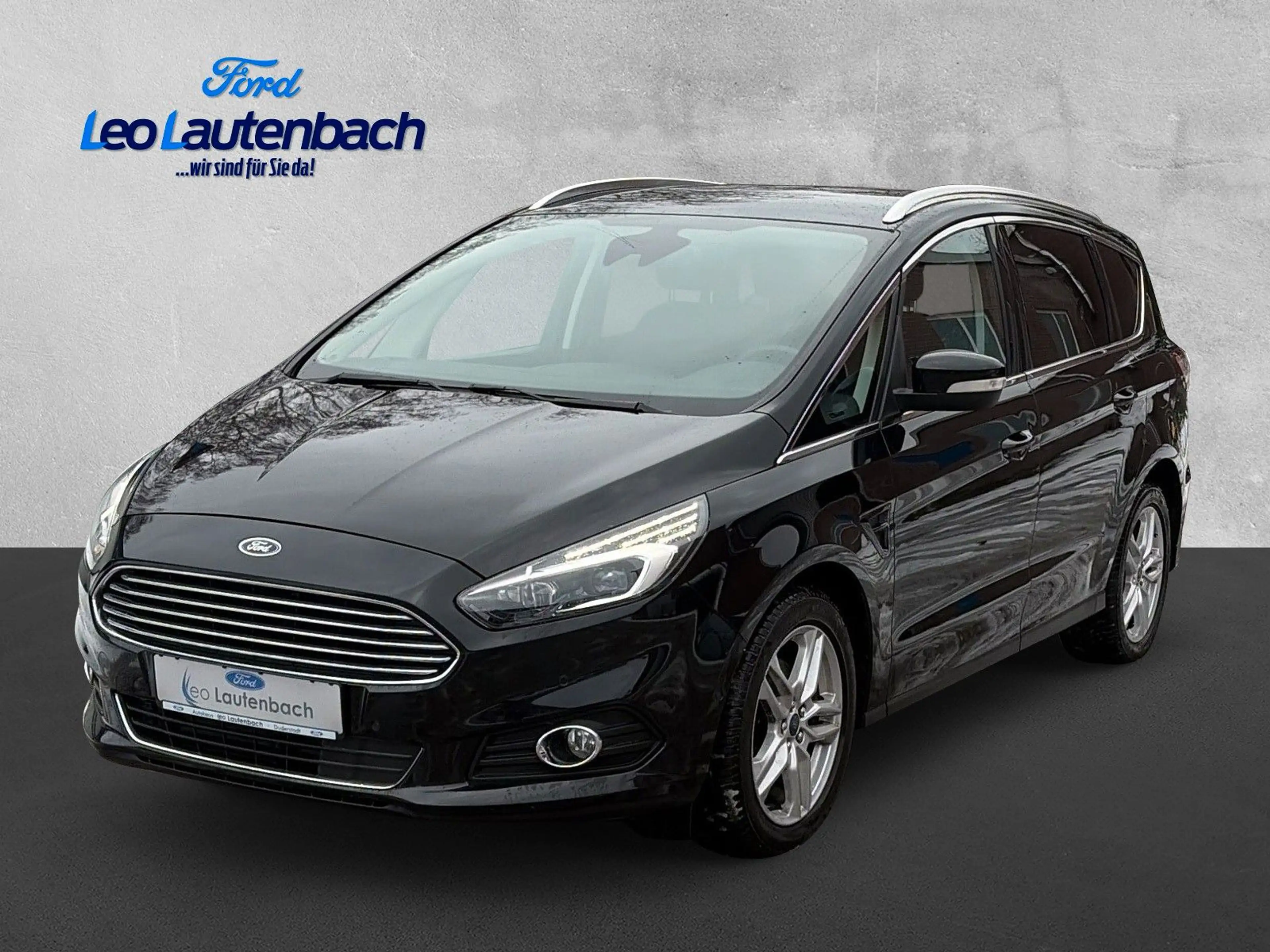 Ford S-Max S-MAX Titanium Neuer Motor