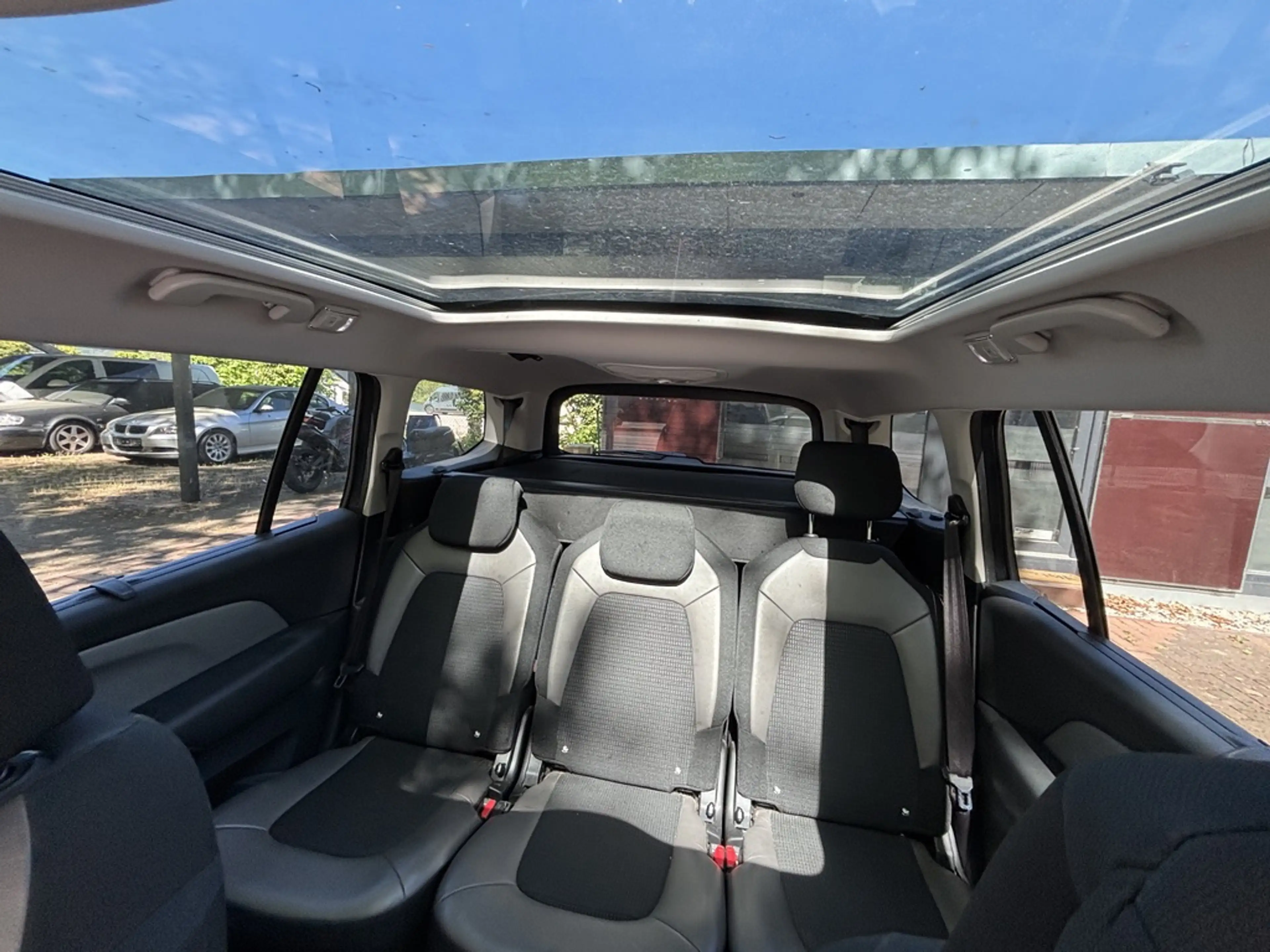 Citroen Grand C4 SpaceTourer Shine — photo 13