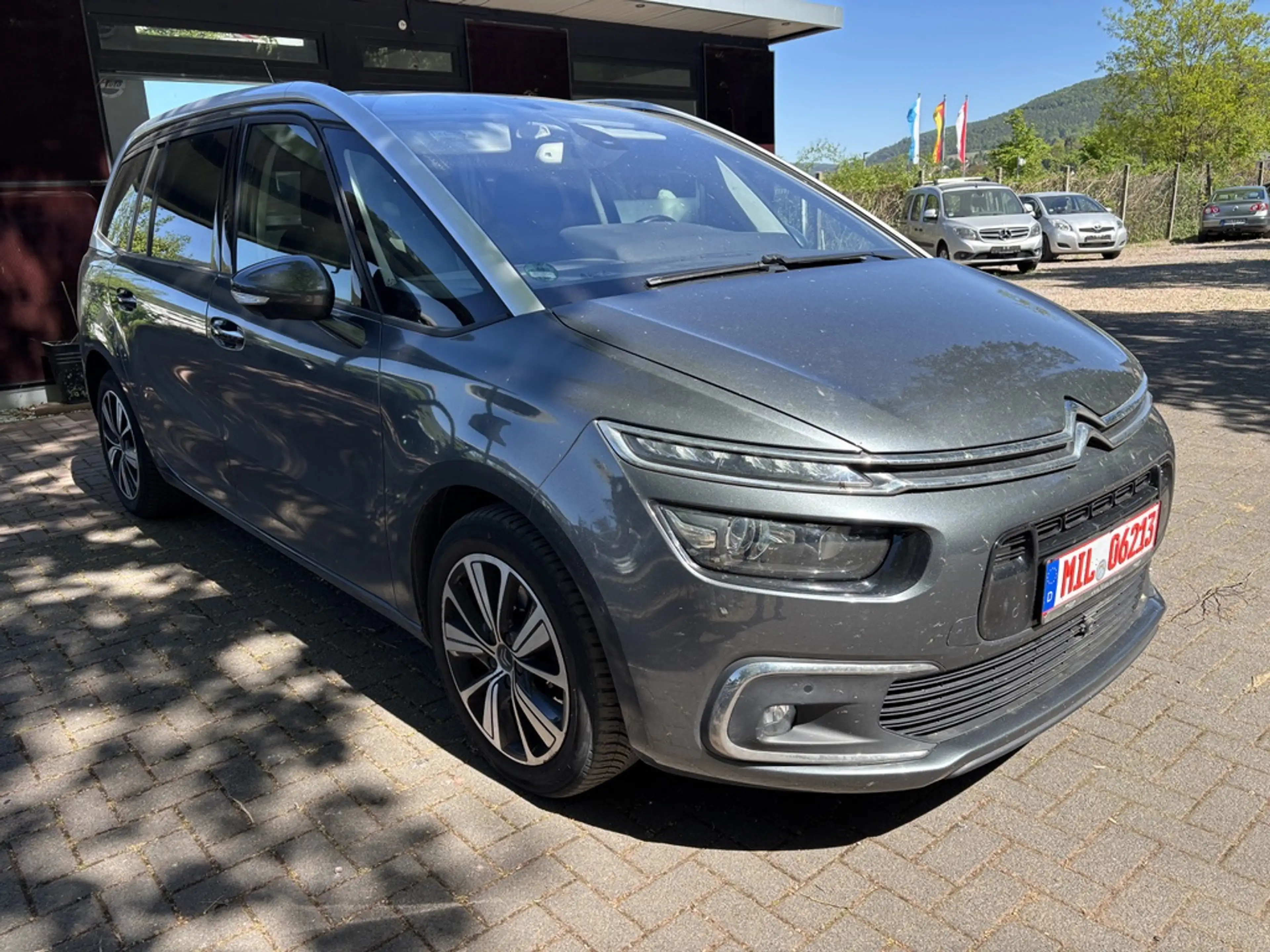 Citroen Grand C4 SpaceTourer Shine — photo 3