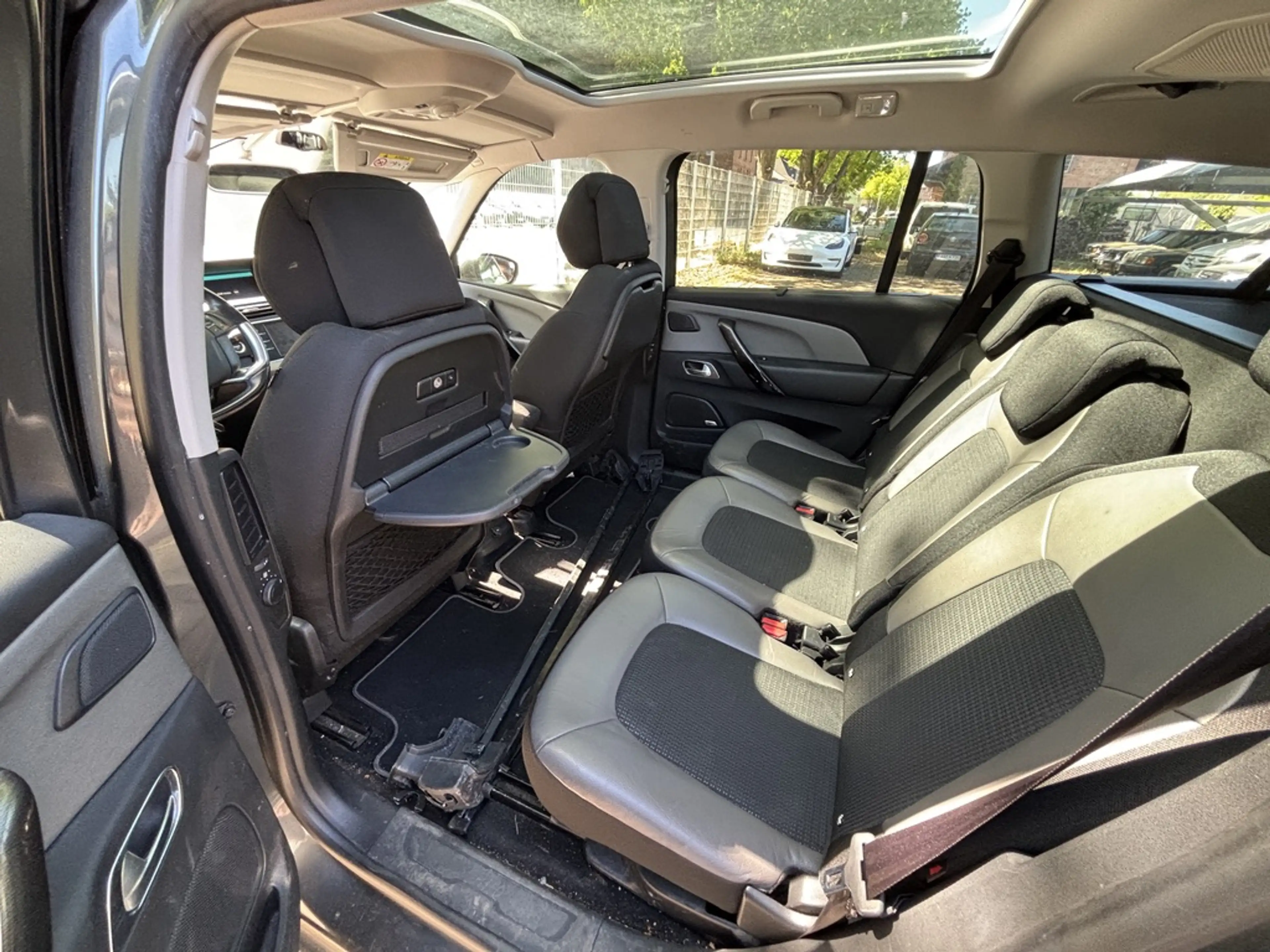Citroen Grand C4 SpaceTourer Shine — photo 15