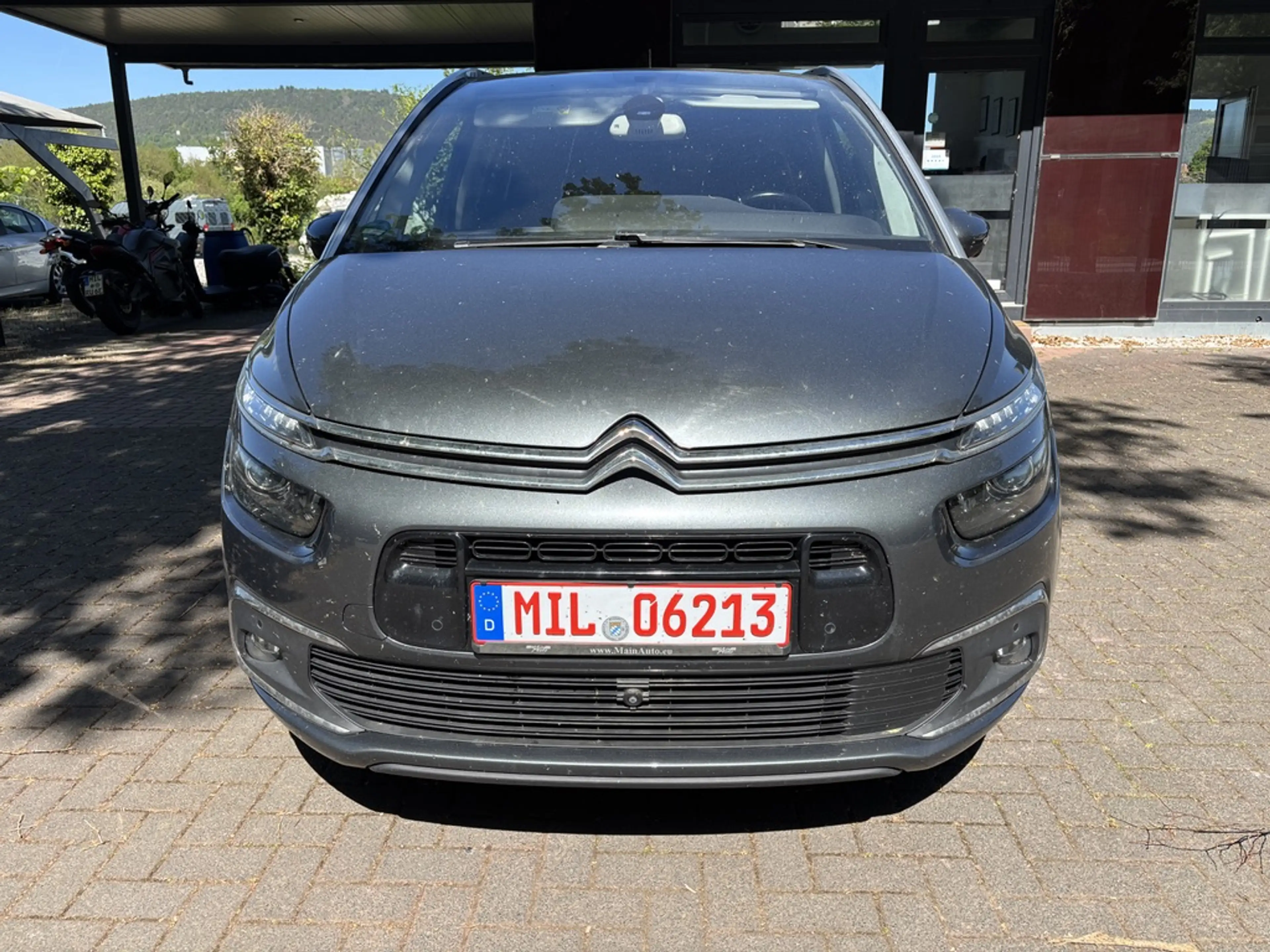Citroen Grand C4 SpaceTourer Shine — photo 2