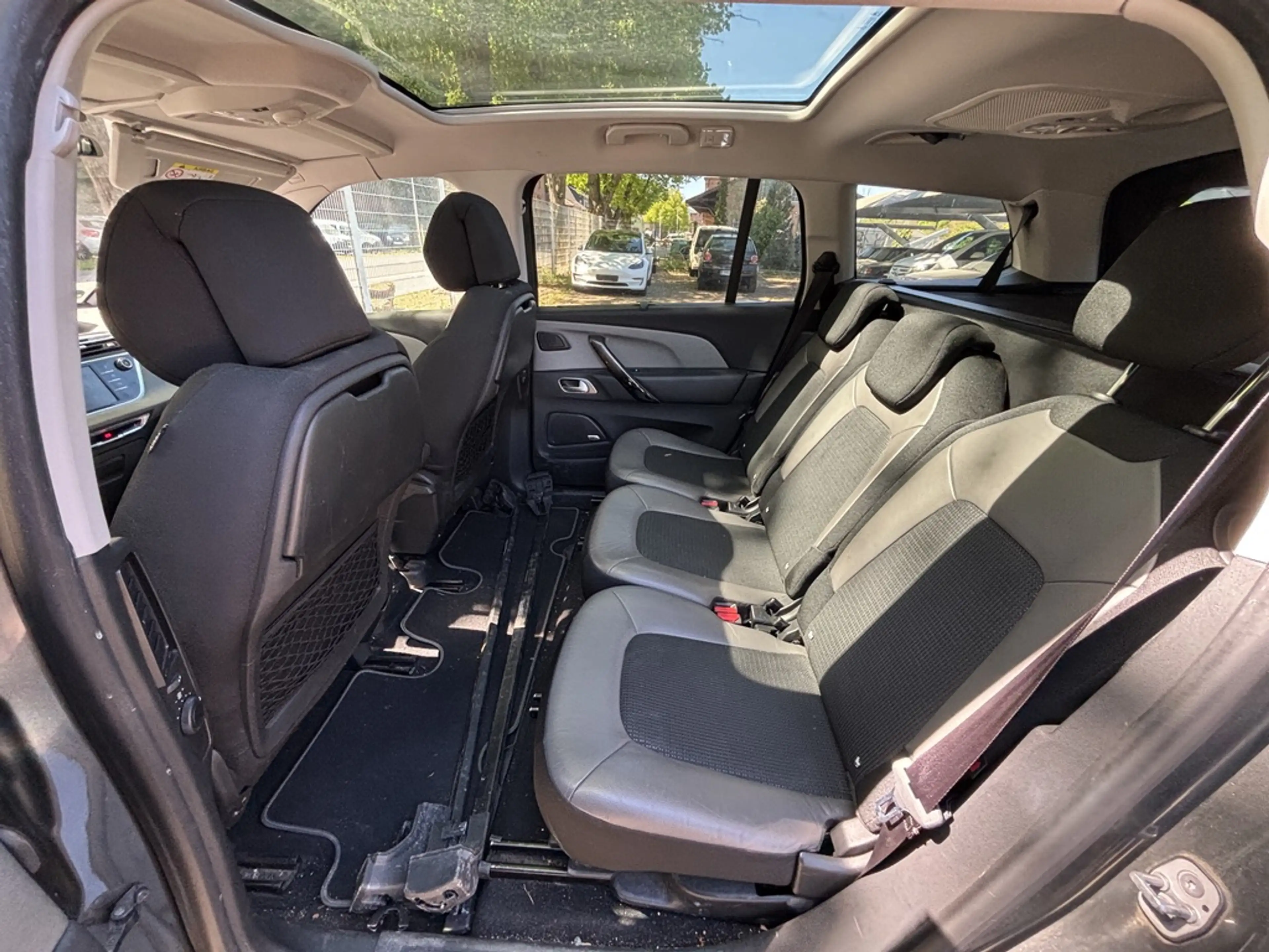 Citroen Grand C4 SpaceTourer Shine — photo 14