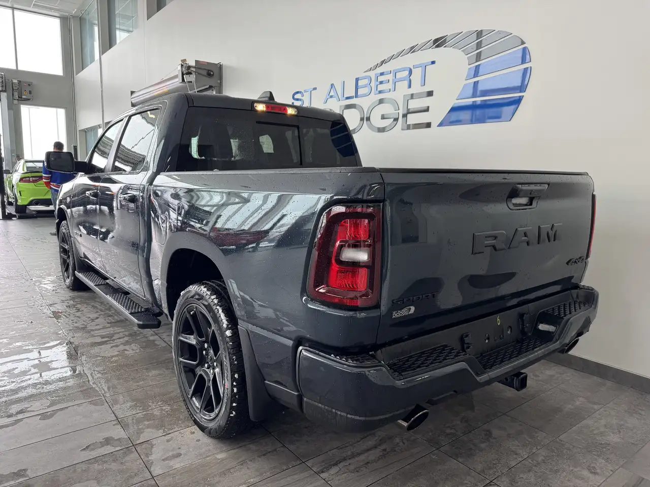 RAM 1500 снимка RAM 1500