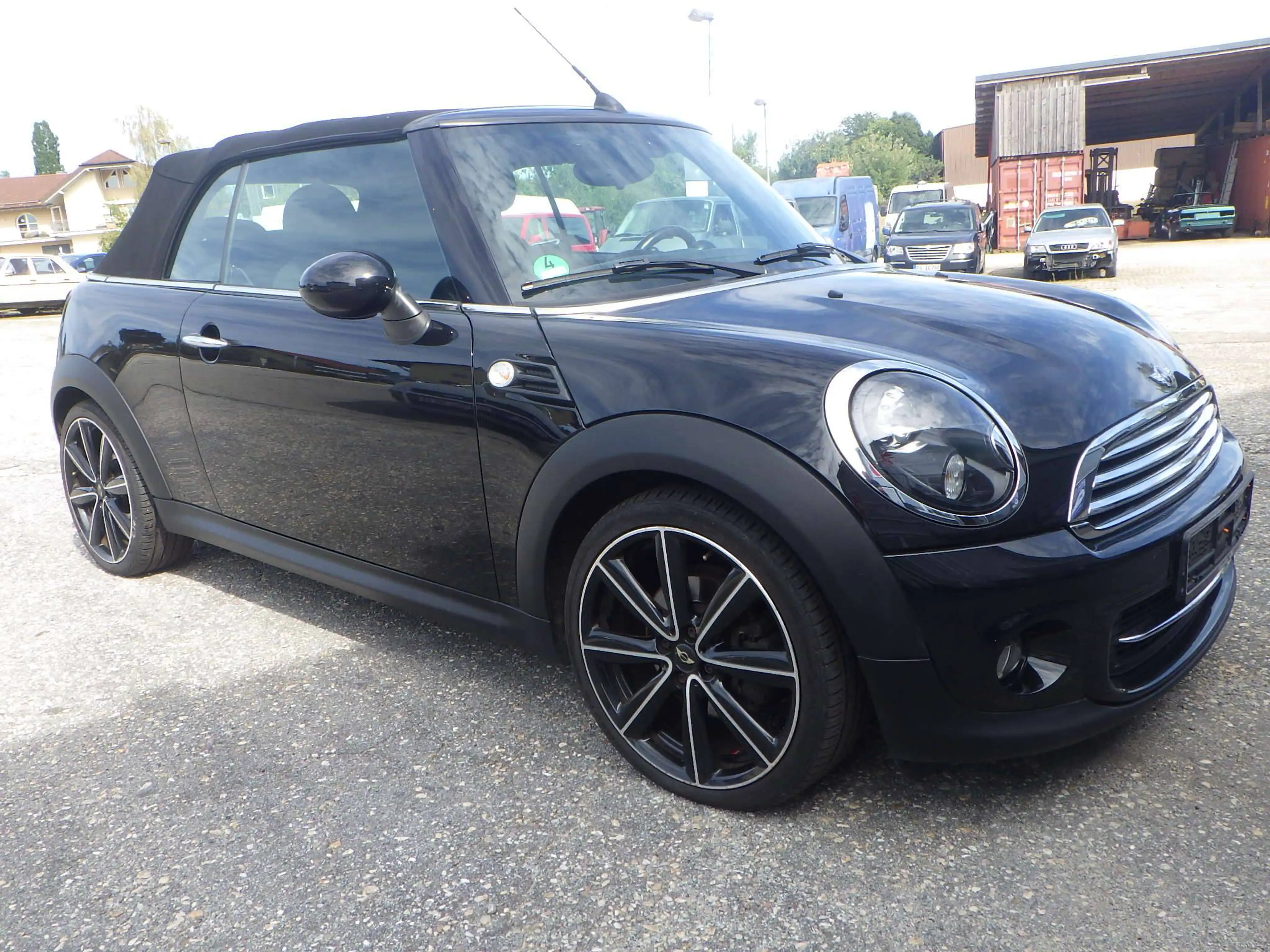 MINI Cooper Cabrio Cooper — photo 2