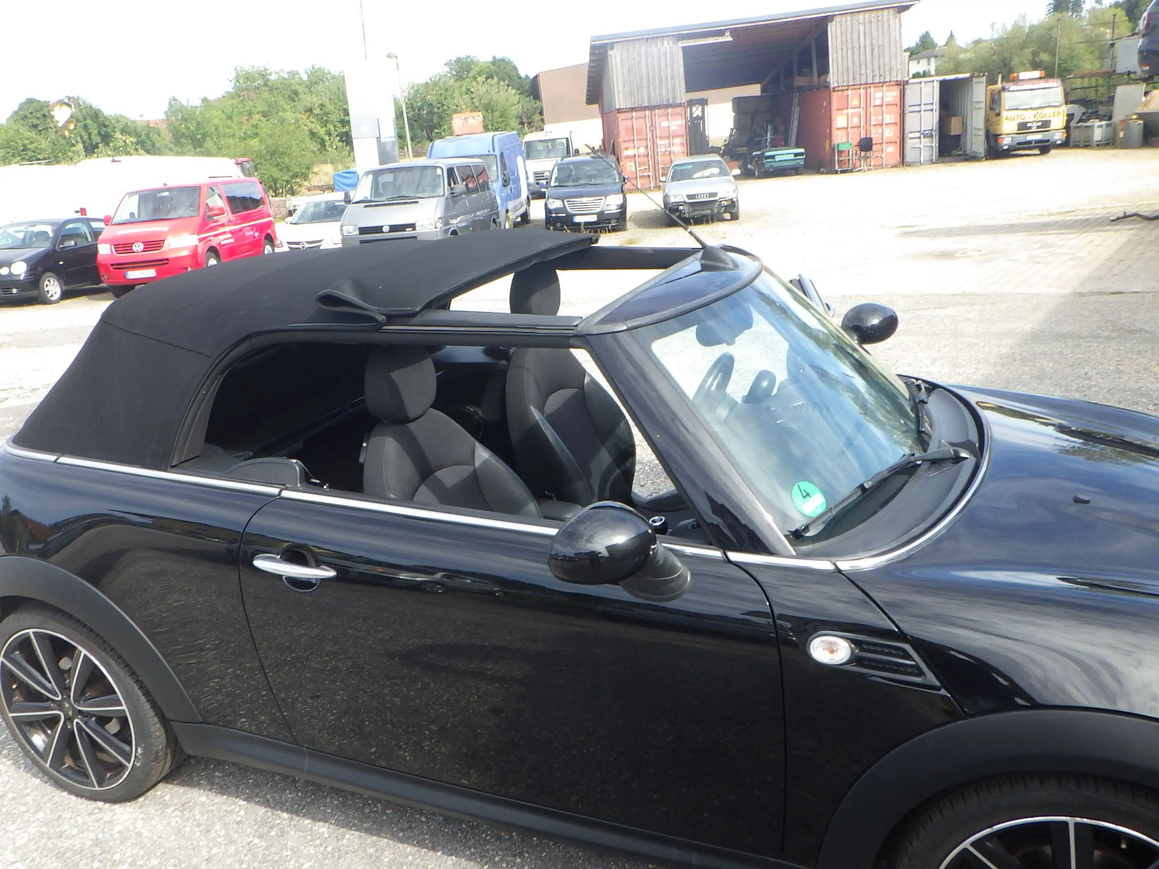 MINI Cooper Cabrio Cooper — photo 12
