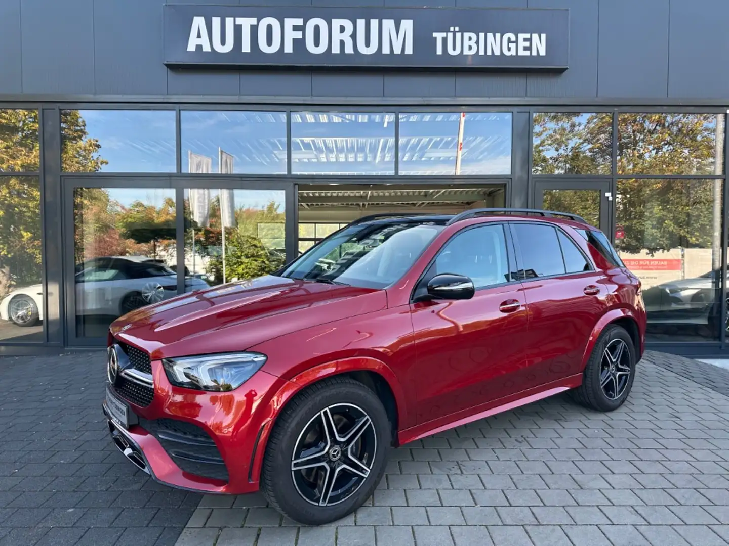 Mercedes-Benz GLE 400 d 4MATIC AMG-LINE*PANO*WIDESCREEN*ADS+* Rouge - 1