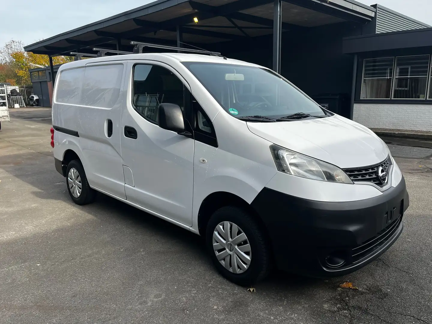 Nissan NV200 White - 2