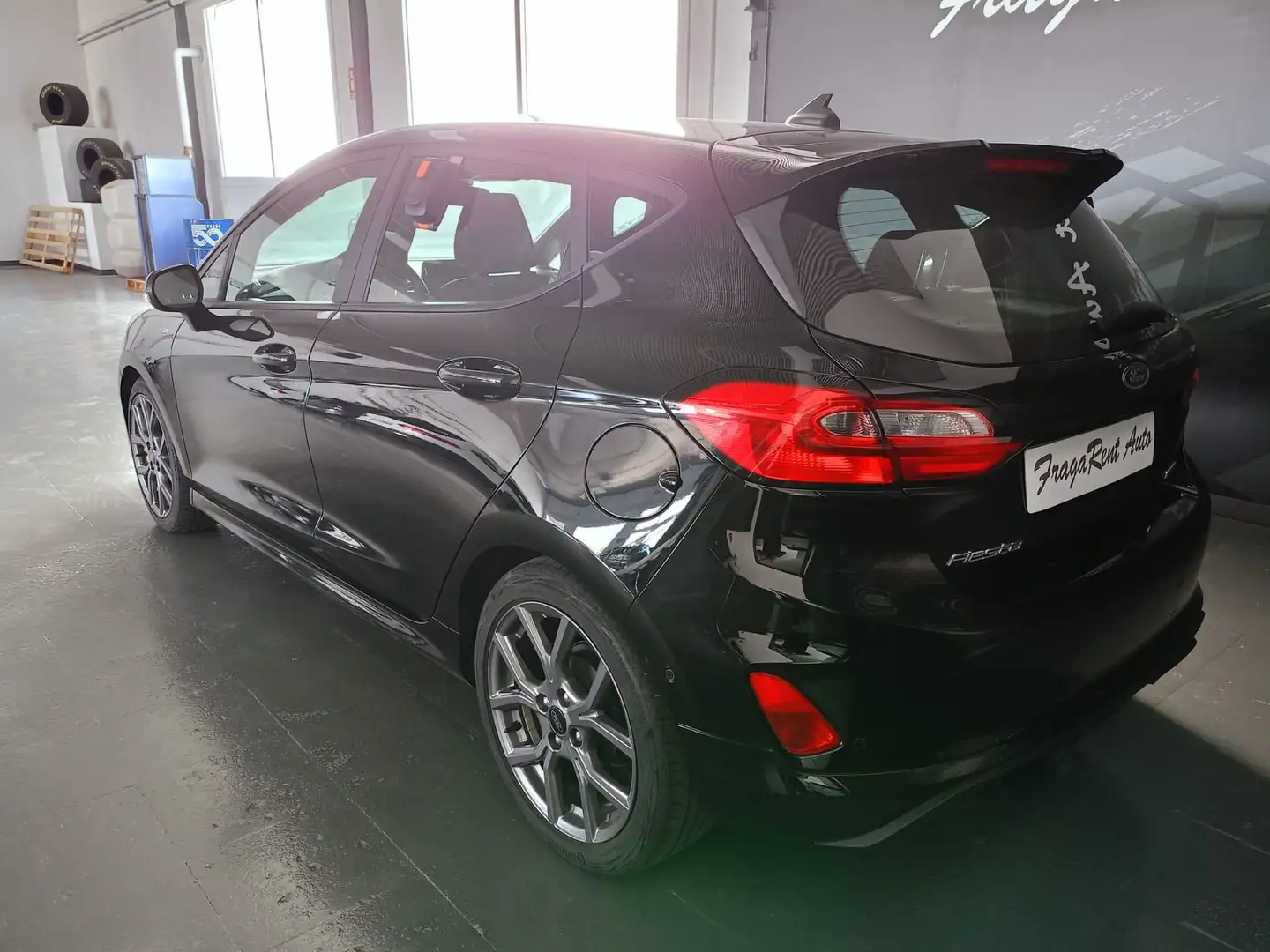 Ford Fiesta 1.0 EcoBoost MHEV ST Line 125 Noir - 2