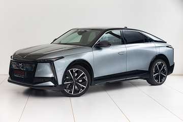 DS N8 Long Range 97,2kWh AWD Etoile Aut.