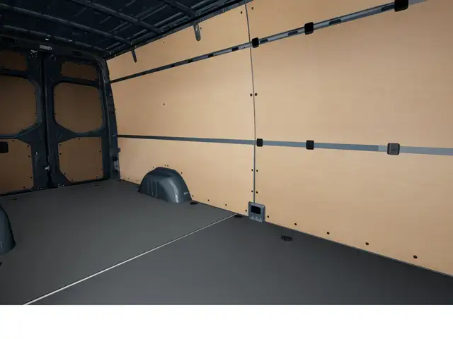 Mercedes-Benz Sprinter view 9