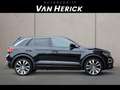 Volkswagen T-Roc 1.5 TSI 150pk Automaat R-Line | ACC | Navigatie | Zwart - thumbnail 3