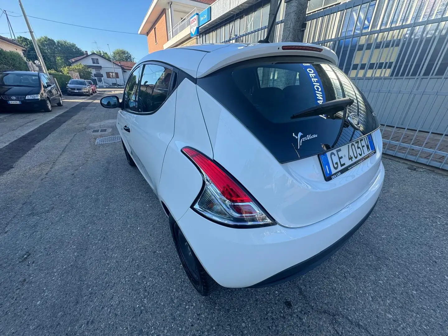 Lancia Ypsilon Ypsilon III 2015 1.0 firefly hybrid Silver s Bianco - 2