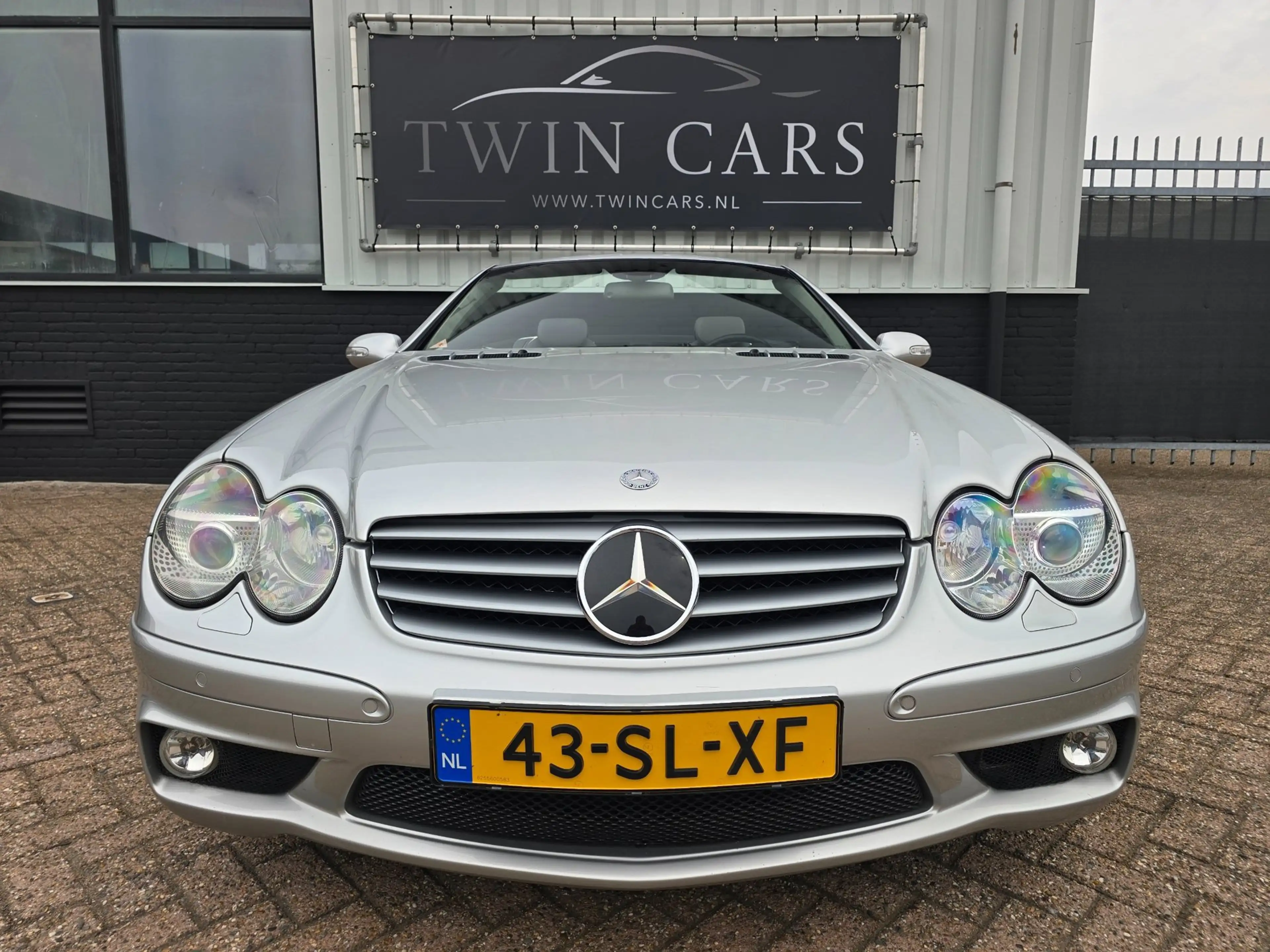 Mercedes-Benz SL 500 AMG Pano Full Options — photo 2