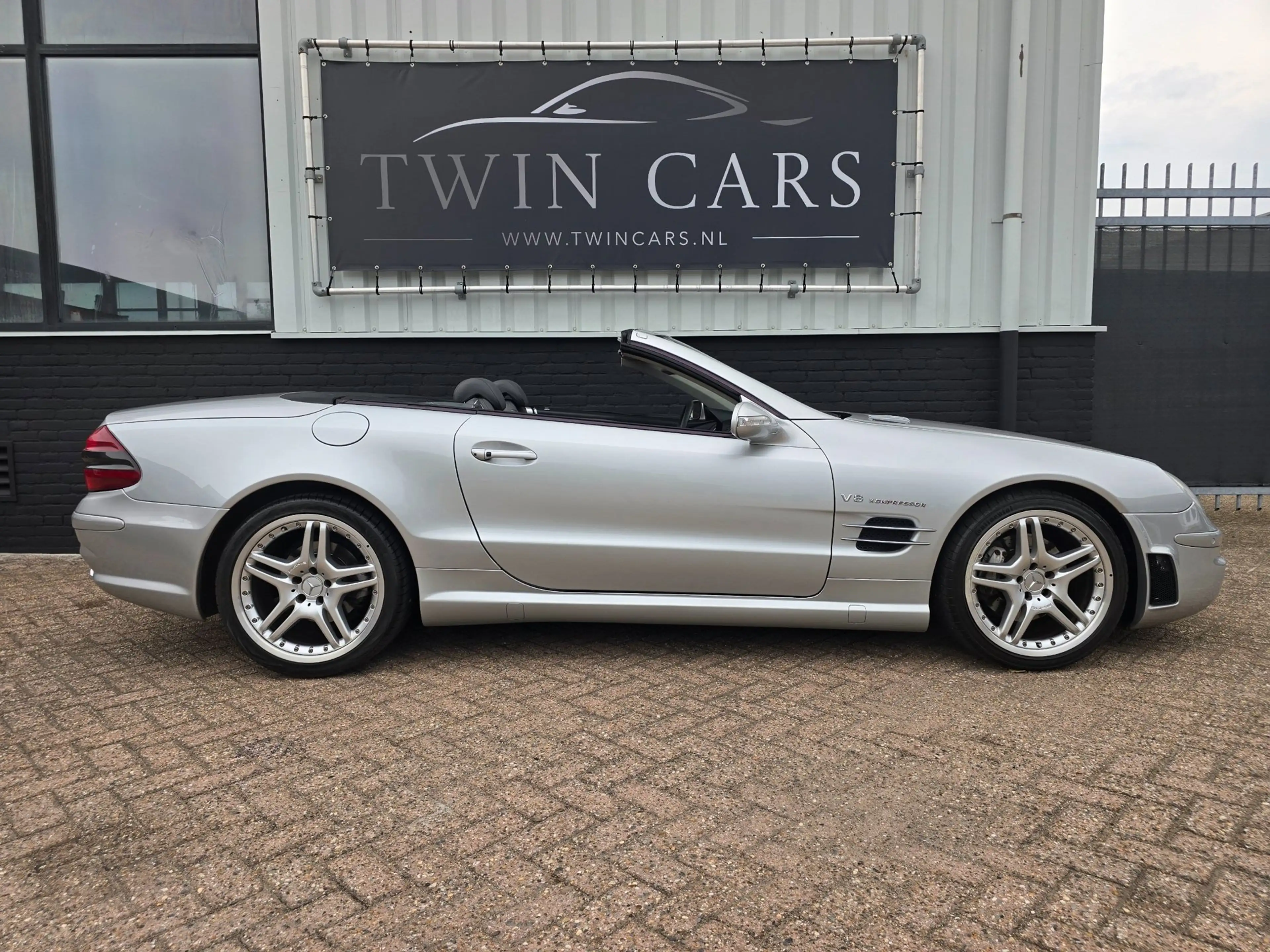 Mercedes-Benz SL 500 AMG Pano Full Options — photo 15