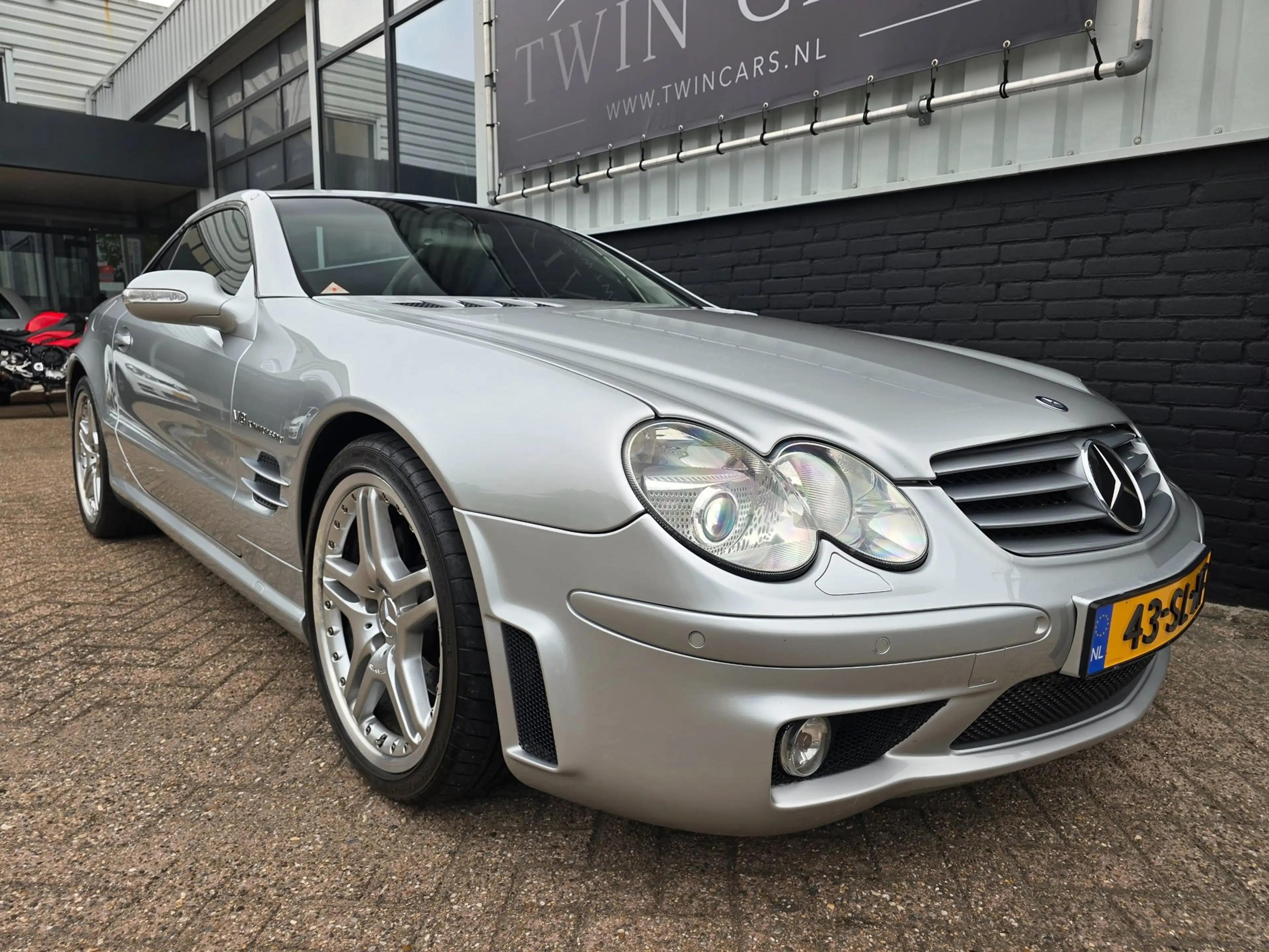 Mercedes-Benz SL 500 AMG Pano Full Options — photo 7