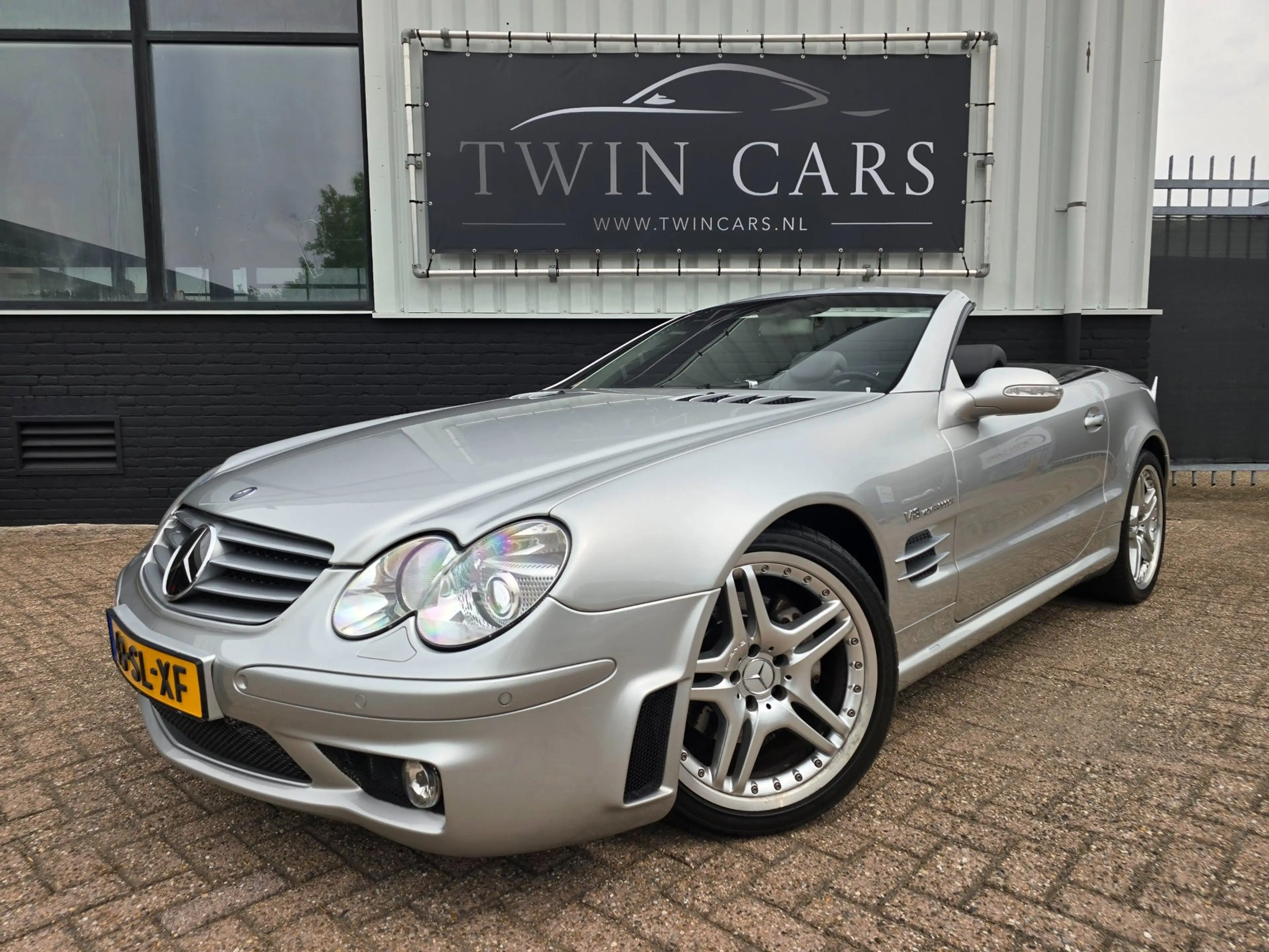 Mercedes-Benz SL 500 AMG Pano Full Options — photo 3