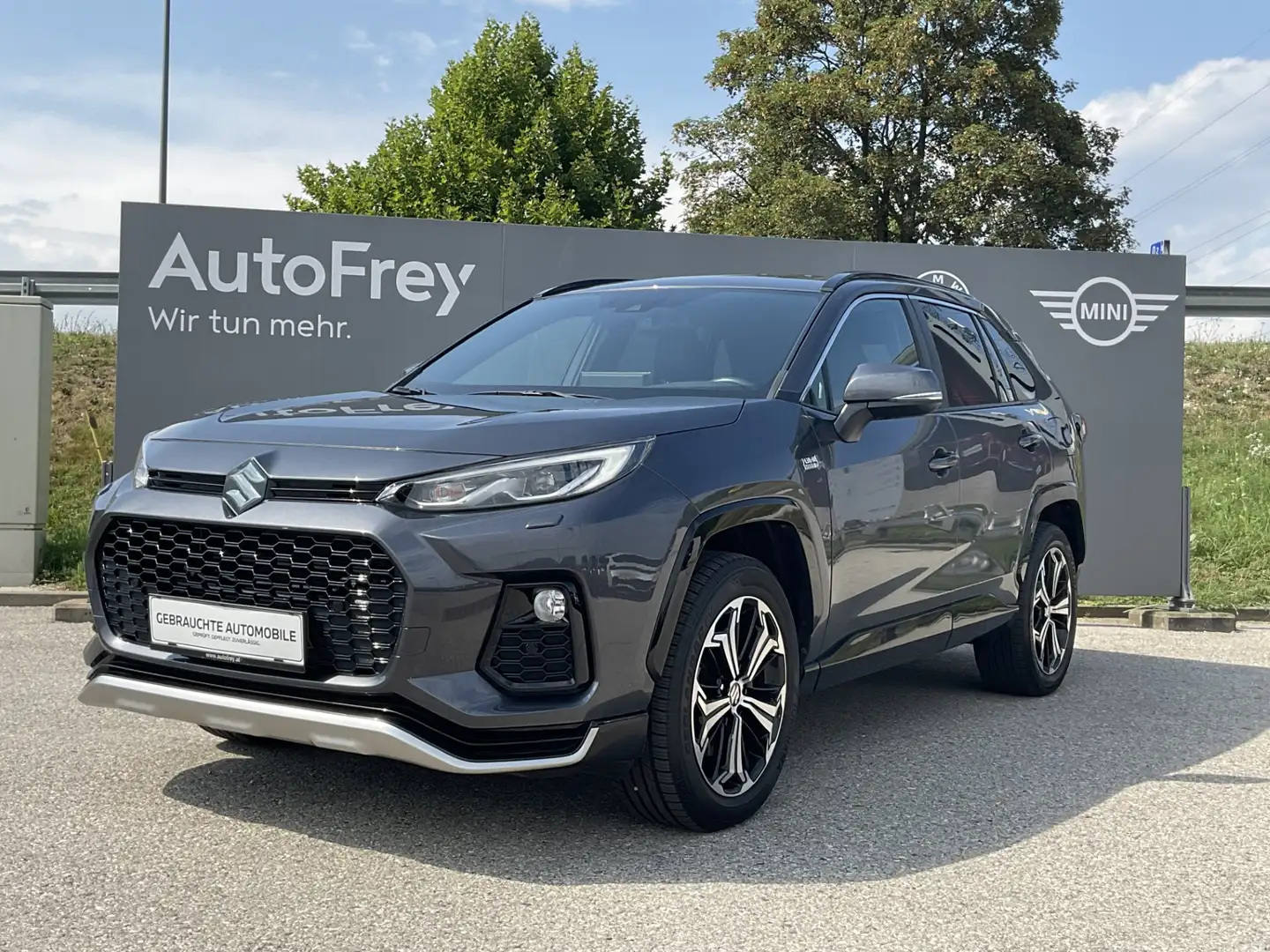 Suzuki Across 2,5 PHEV E-Four Flash CVT Grau - 1