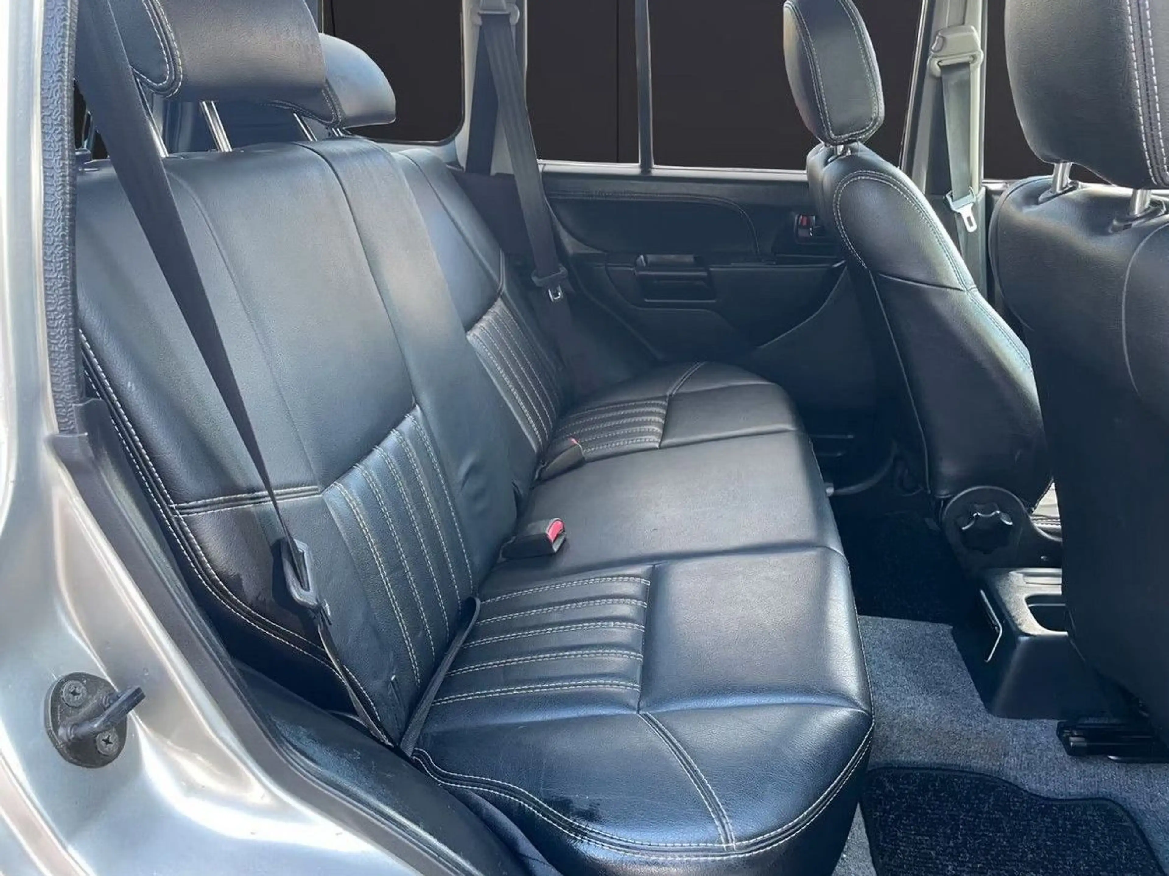 Mitsubishi Pajero 2,0 GDI/Automatik/4WD/AHK/Leder/Nawi/GSD — photo 13