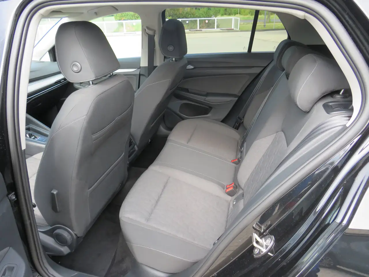 Volkswagen Golf 1.5 eTSI 110 kW Life, миниатюра 12