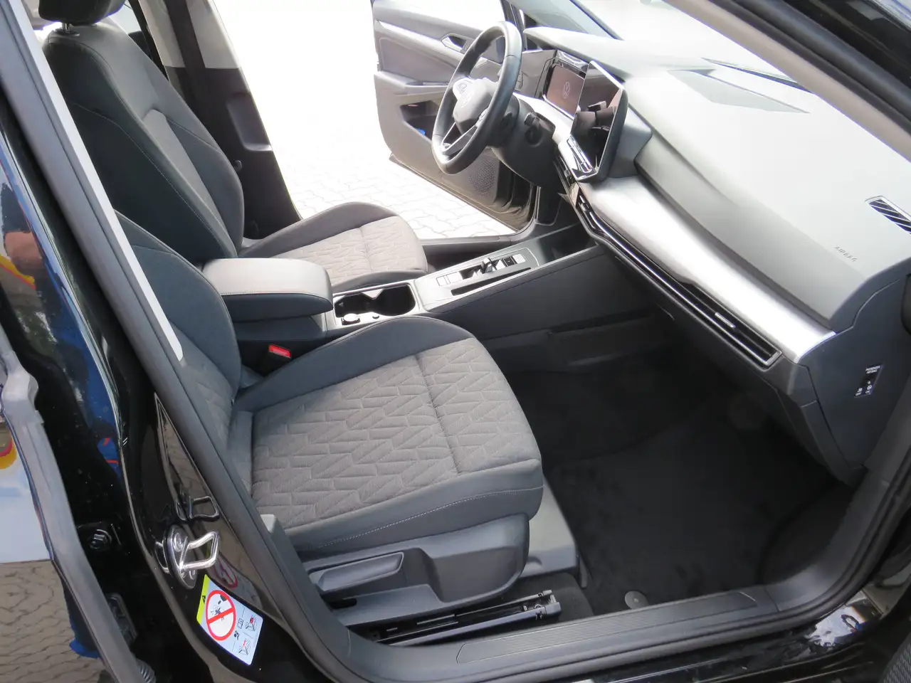 Volkswagen Golf 1.5 eTSI 110 kW Life, миниатюра 15