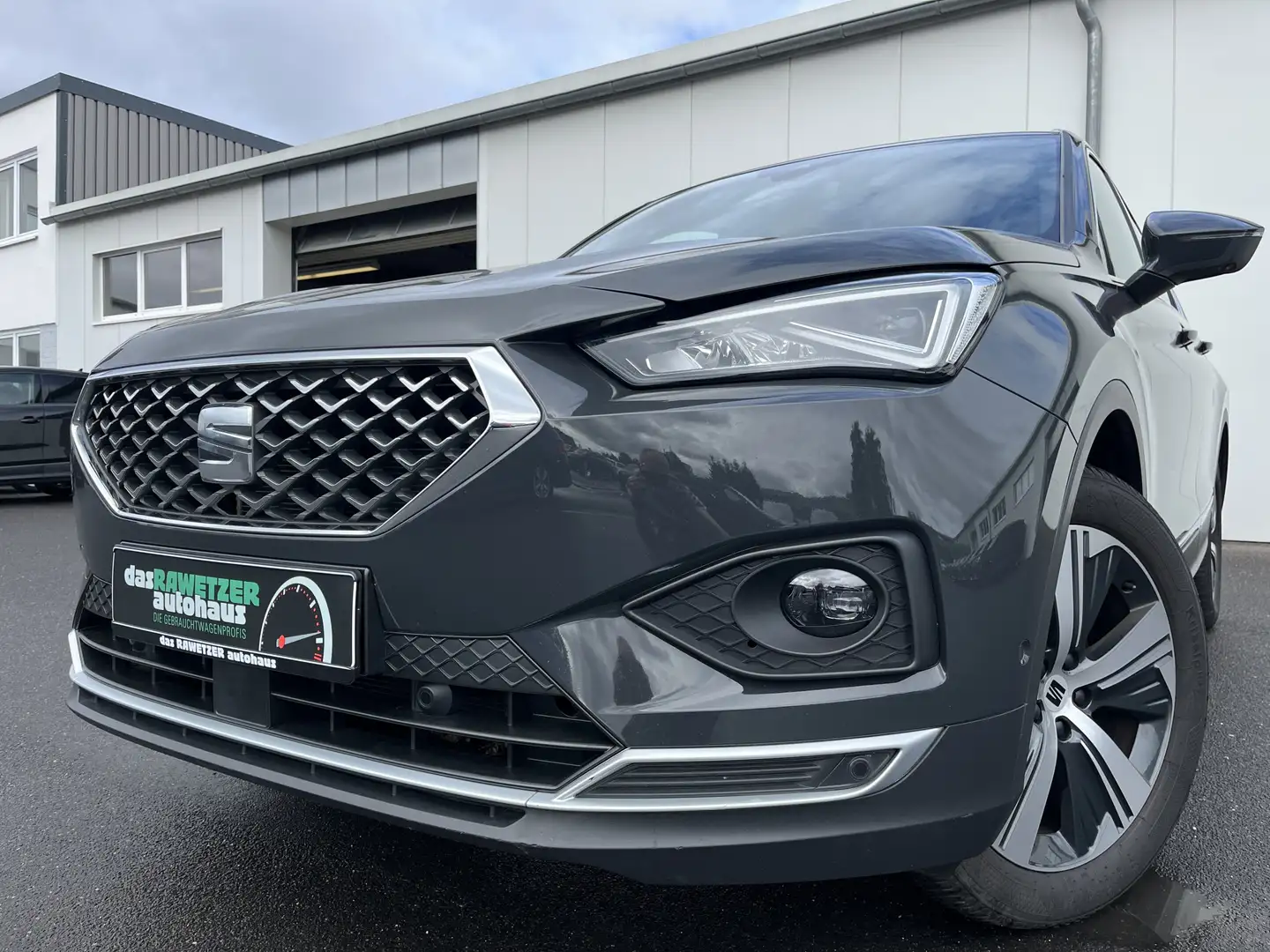 SEAT Tarraco 2.0 TDI XCELLENCE 138€ m.20% Anz. 19 Zoll AHK Ka Grau - 1