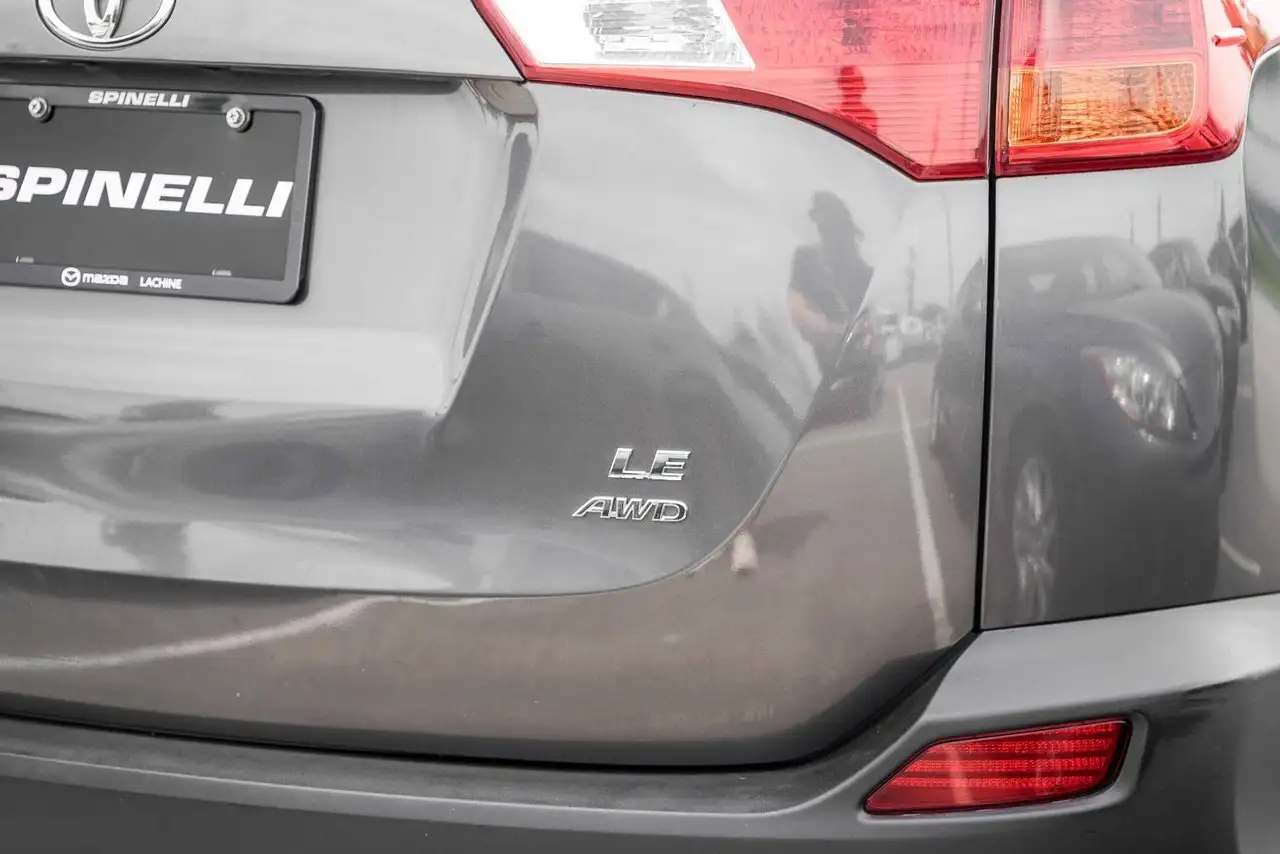 Toyota RAV 4 снимка Toyota RAV 4
