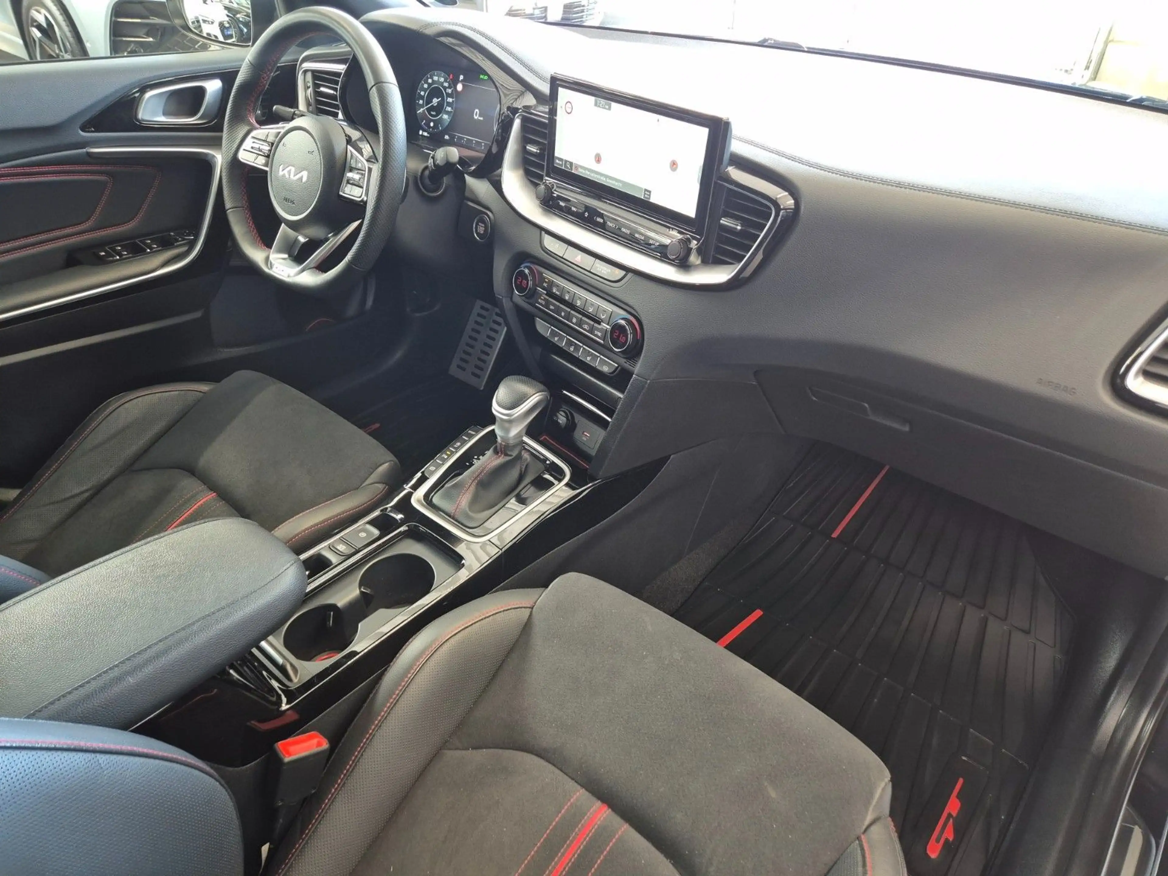 Kia ProCeed / pro_cee'd PROCEED GT NAVI LED CAMERA GLASDACH JBL ACC AHK — photo 11