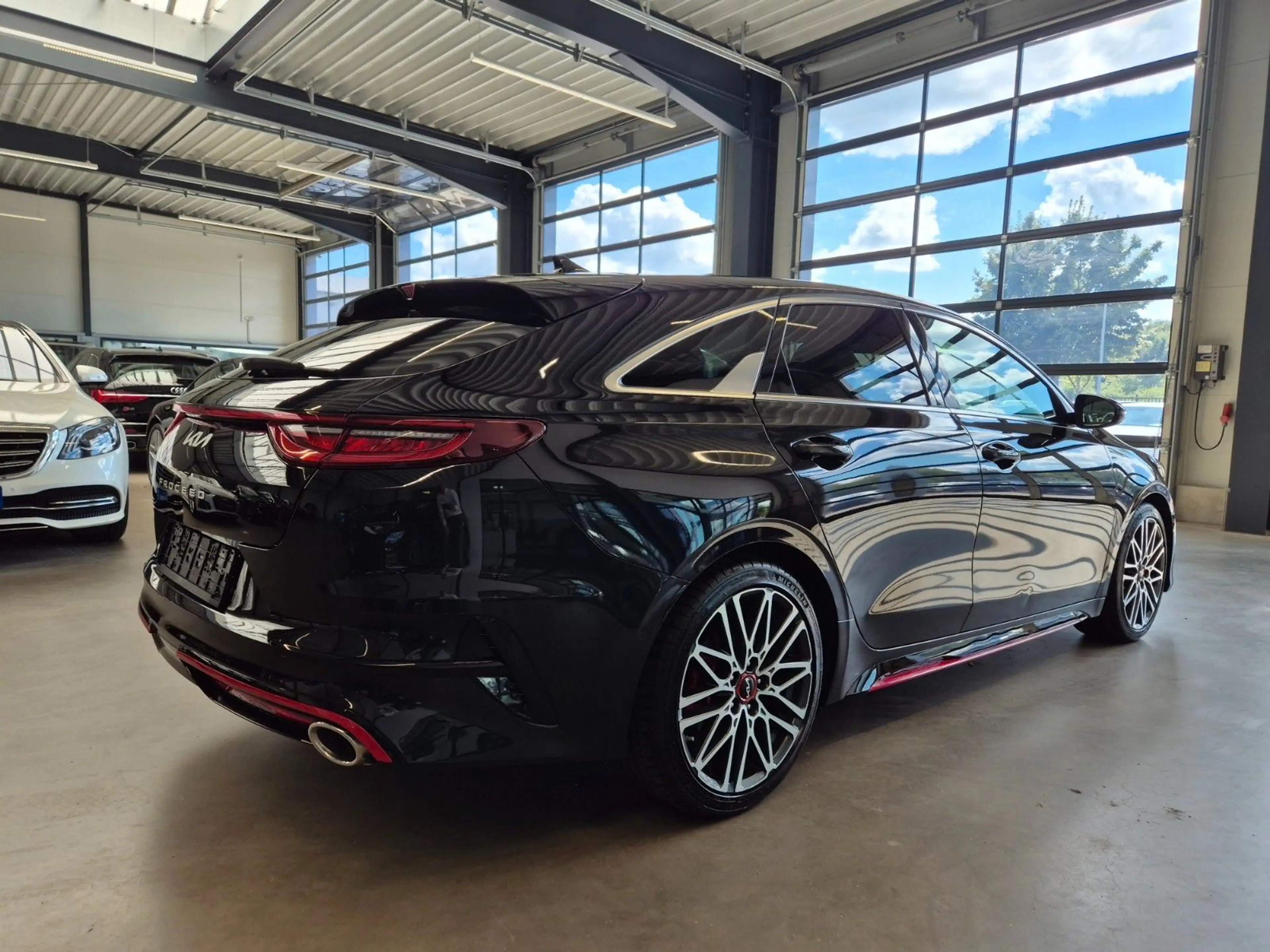 Kia ProCeed / pro_cee'd PROCEED GT NAVI LED CAMERA GLASDACH JBL ACC AHK — photo 5