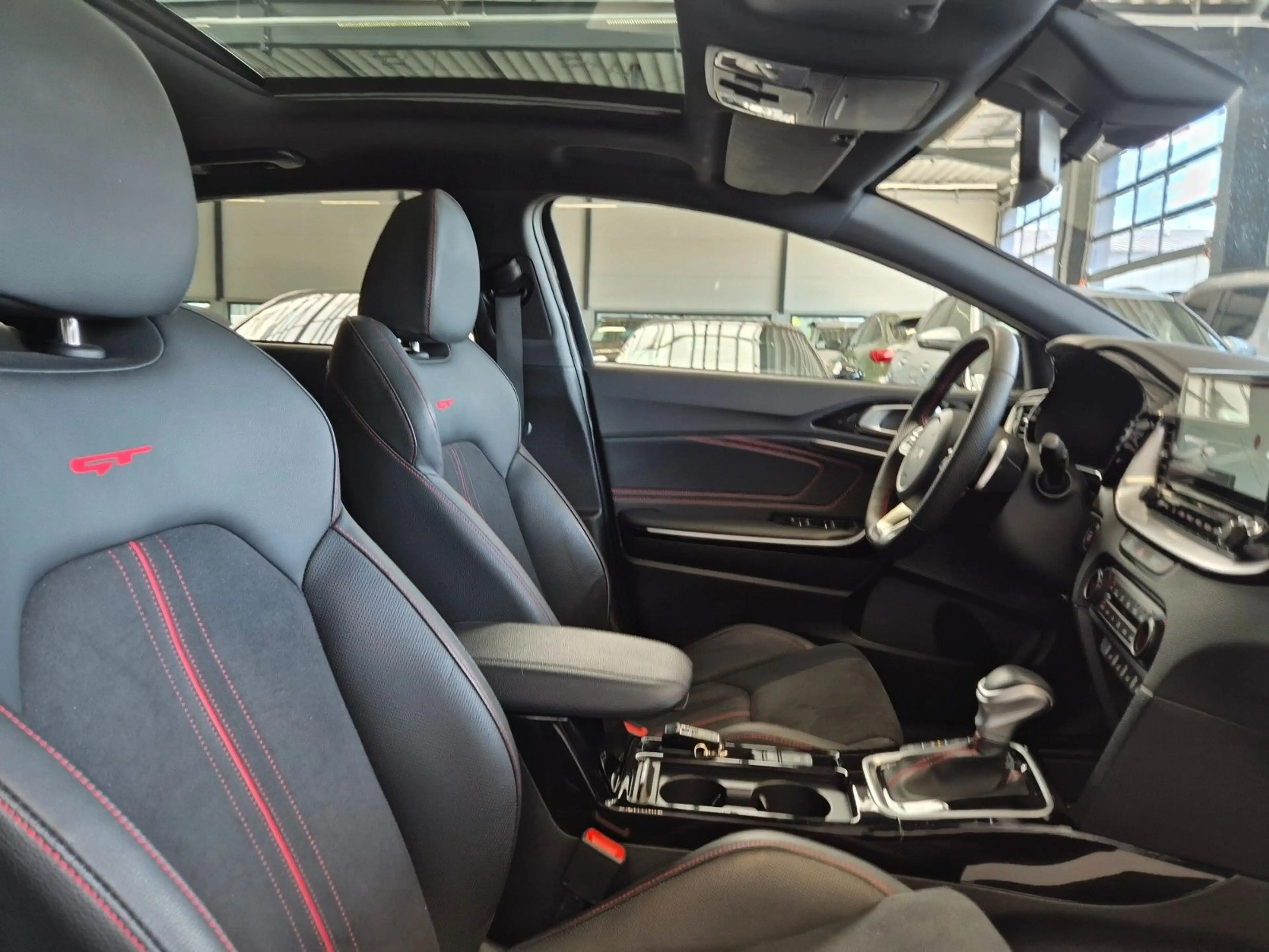 Kia ProCeed / pro_cee'd PROCEED GT NAVI LED CAMERA GLASDACH JBL ACC AHK — photo 12