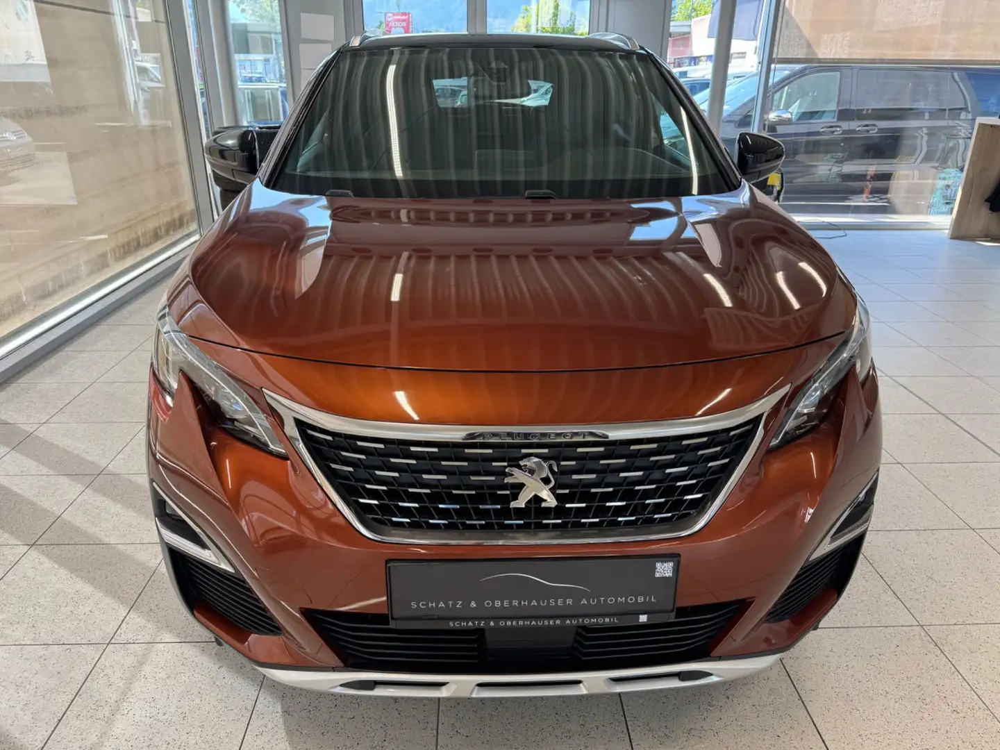 Peugeot 3008 1.6 BlueHDi 120 FAP GT Line Braun - 2