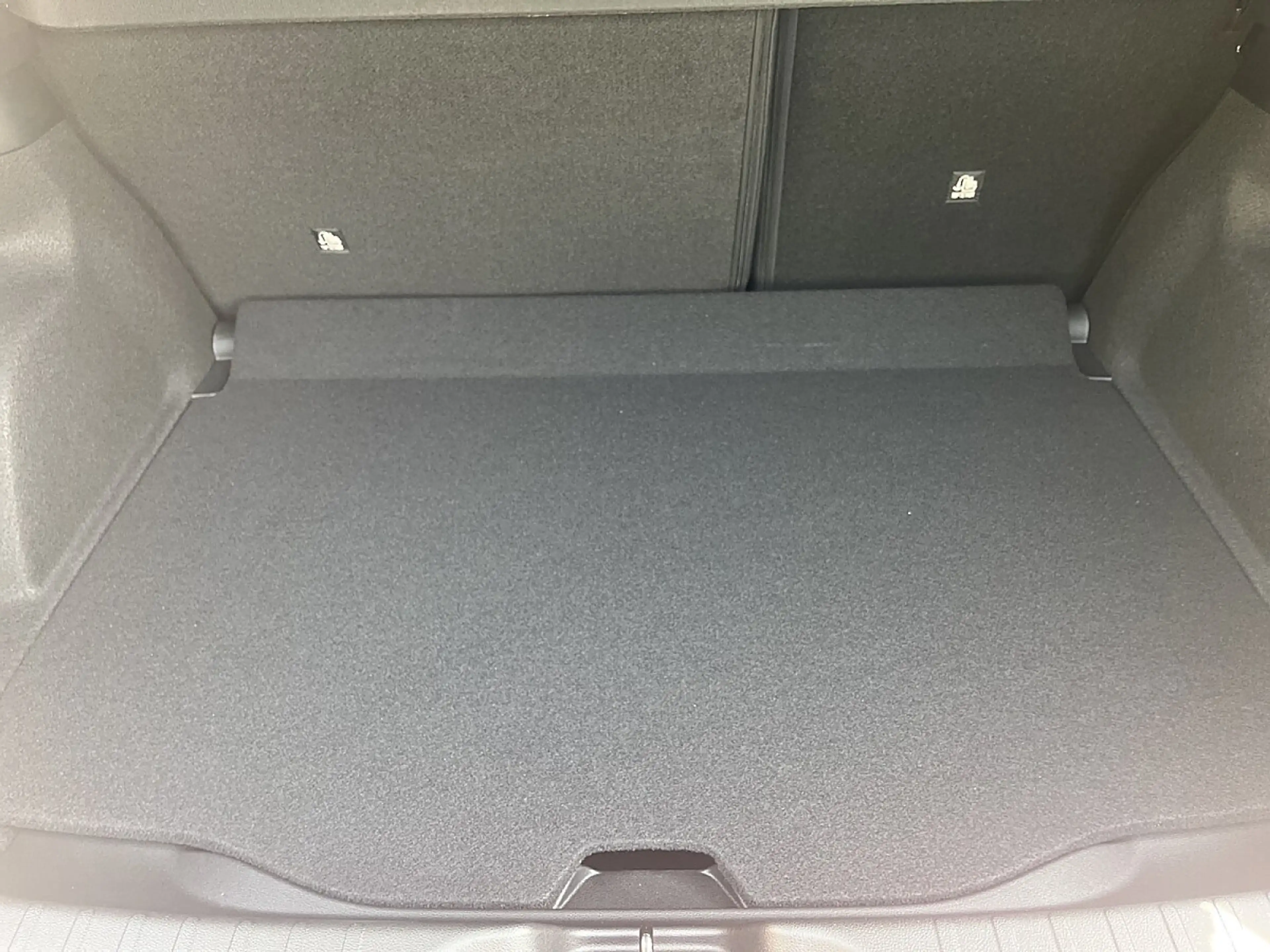 Fiat 600e 600 Elektro 54 kWh La Prima Aktionspreis € 30.910 — photo 11