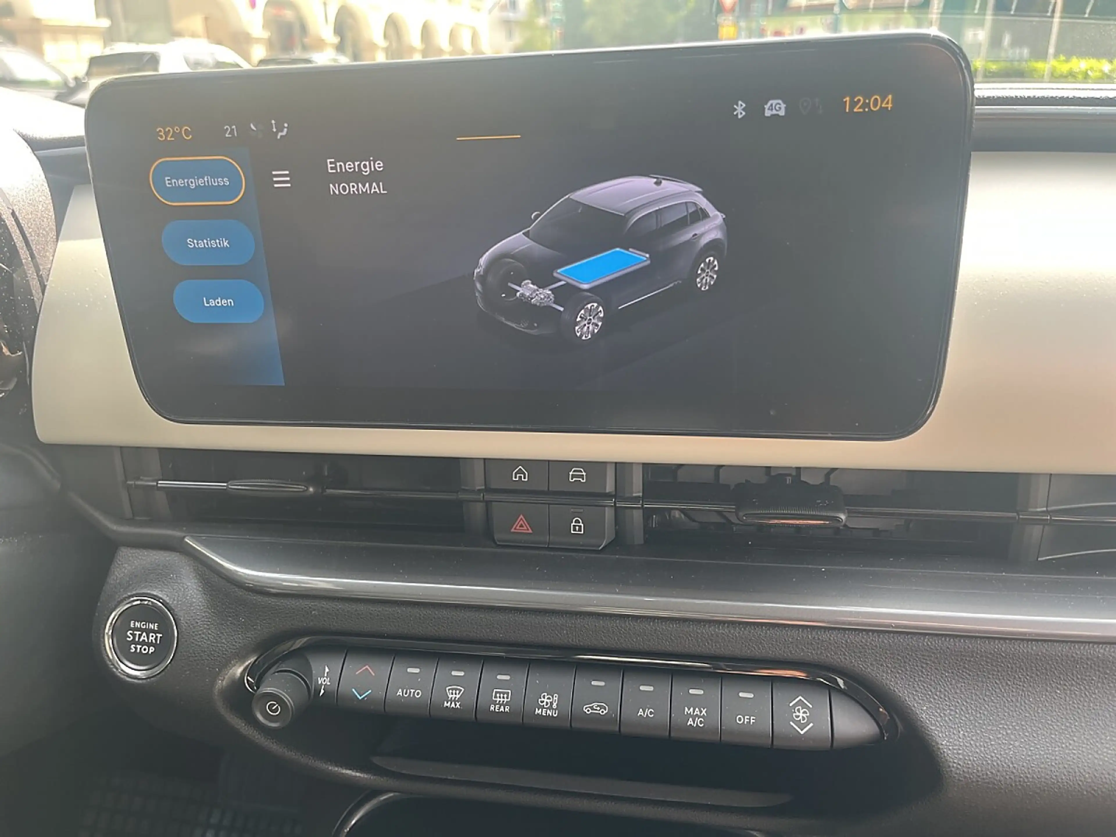 Fiat 600e 600 Elektro 54 kWh La Prima Aktionspreis € 30.910 — photo 9
