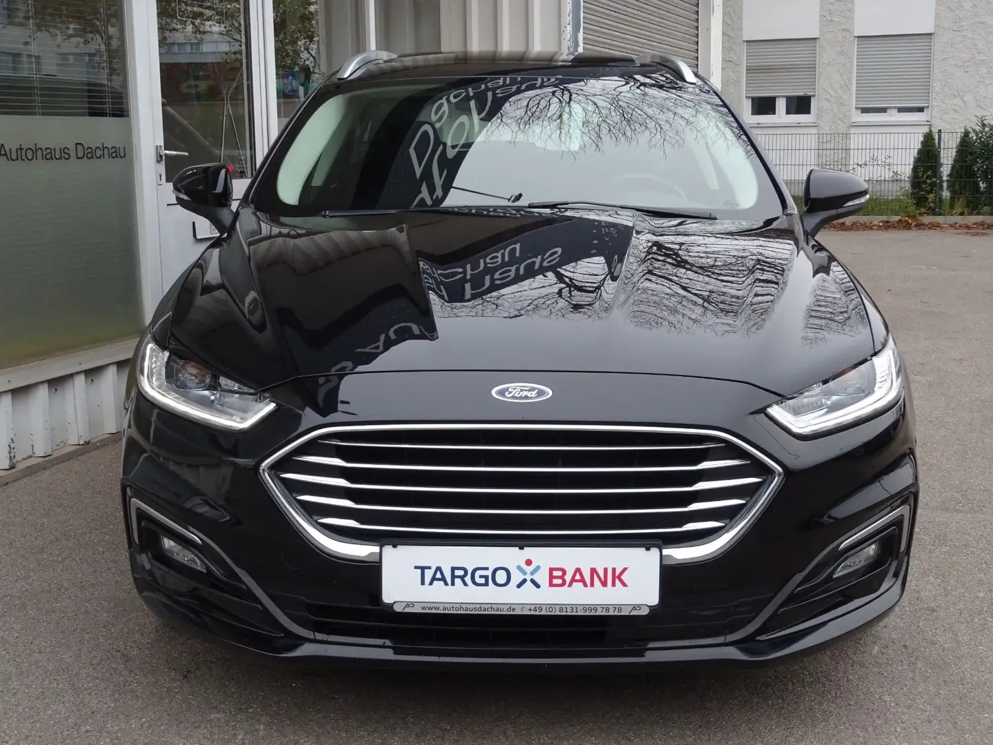 Ford Mondeo 2,0 EcoBlue Titanium Turnier Aut Navi LED Schwarz - 2
