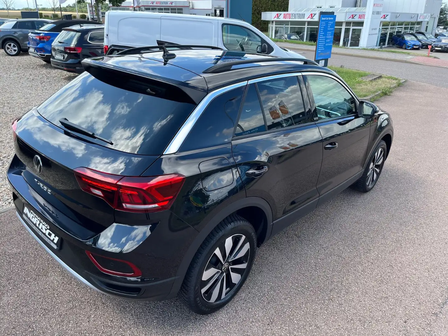 Volkswagen T-Roc "Move-Edition" mit LED+NAVI+ALU+PDC Schwarz - 2