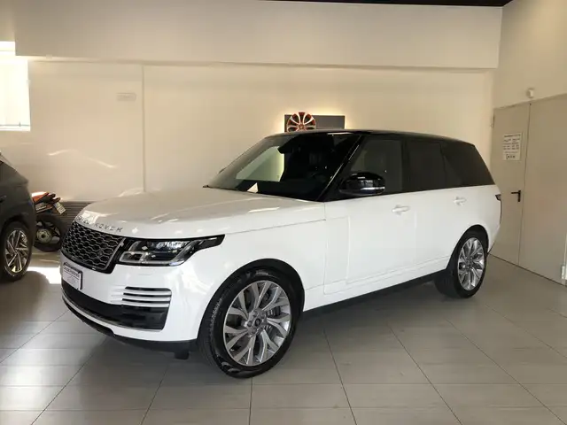 Land Rover Range Rover Range Rover IV 2018 2.0 i4 phev Vogue 404cv auto