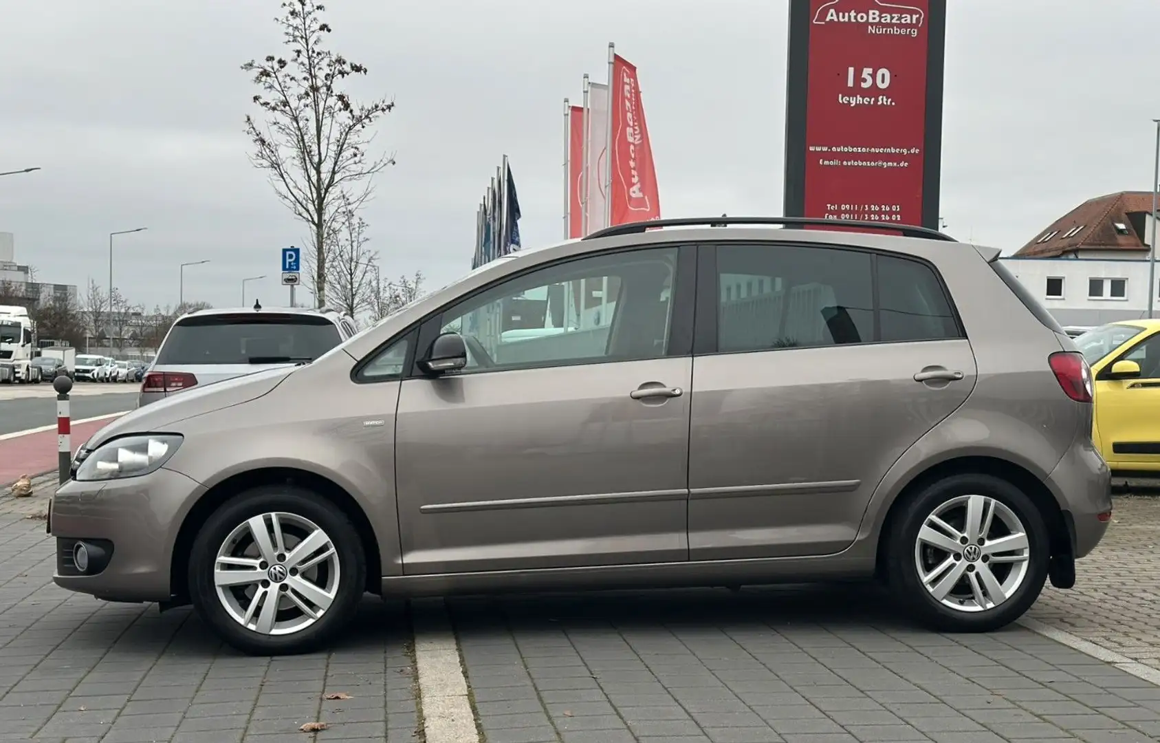 Volkswagen Golf Plus VI Match / AHK / Klimaut. / PDC Braun - 2