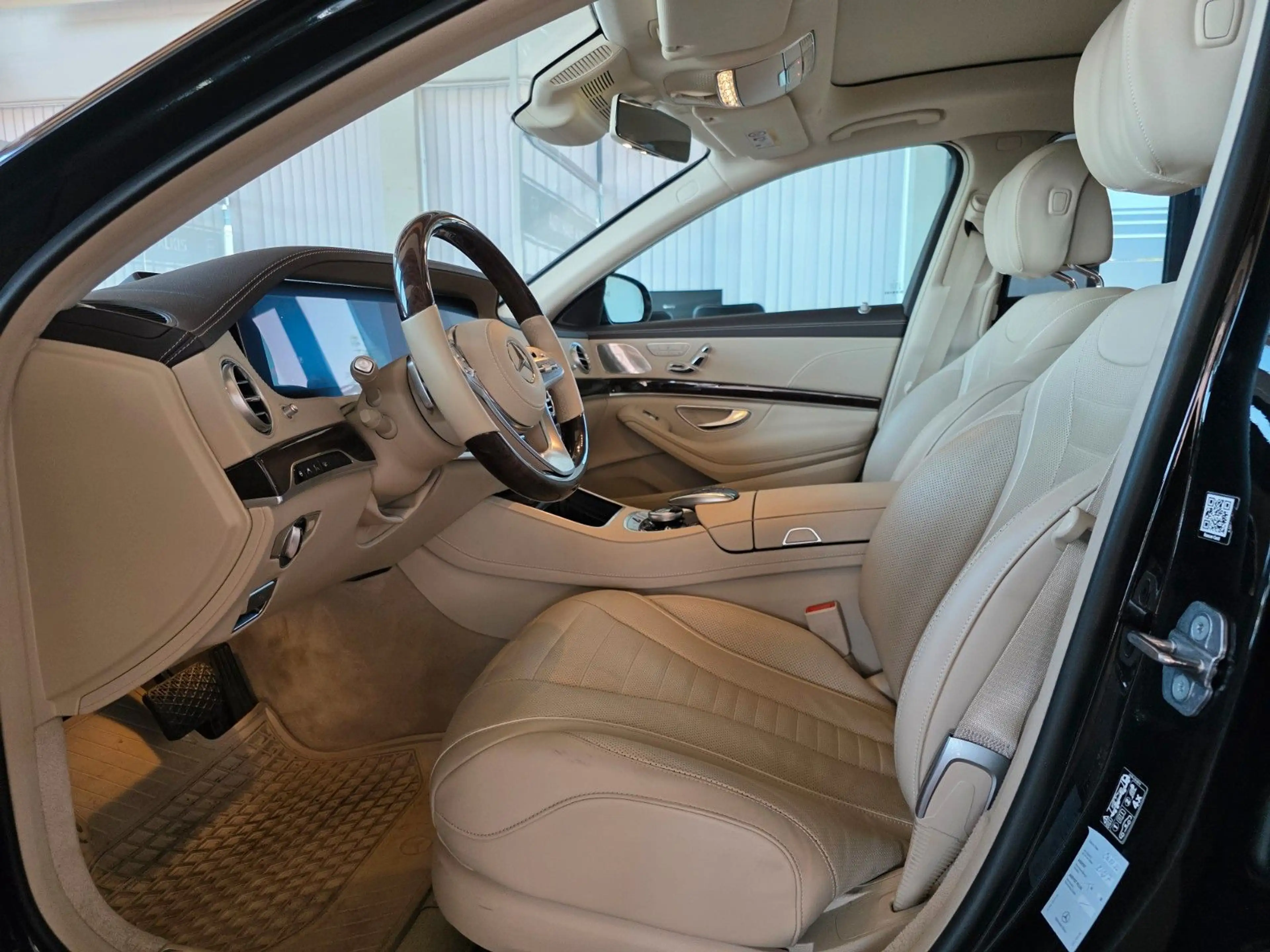 Mercedes-Benz S 350 d 4Matic+VOLL+Burmest.+DistronicPlus+LED — photo 12