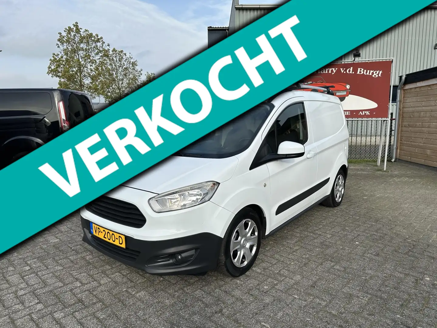 Ford Transit Courier 1.5 TDCI Trend Airco | Navigatie - 1